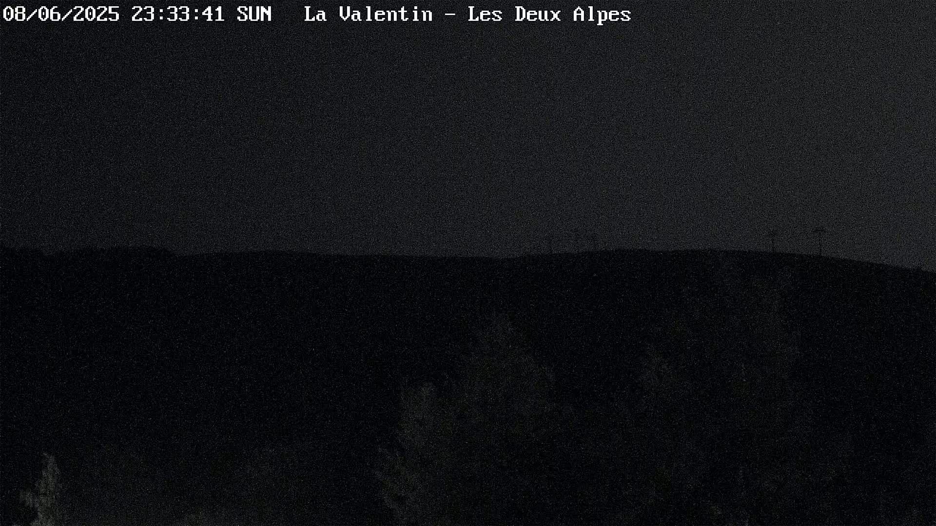 French Alps, Les deux Alpes Ski Slopes Live Cam - Grenoble, Isere, Auvergne-Rhone-Alpes, France
