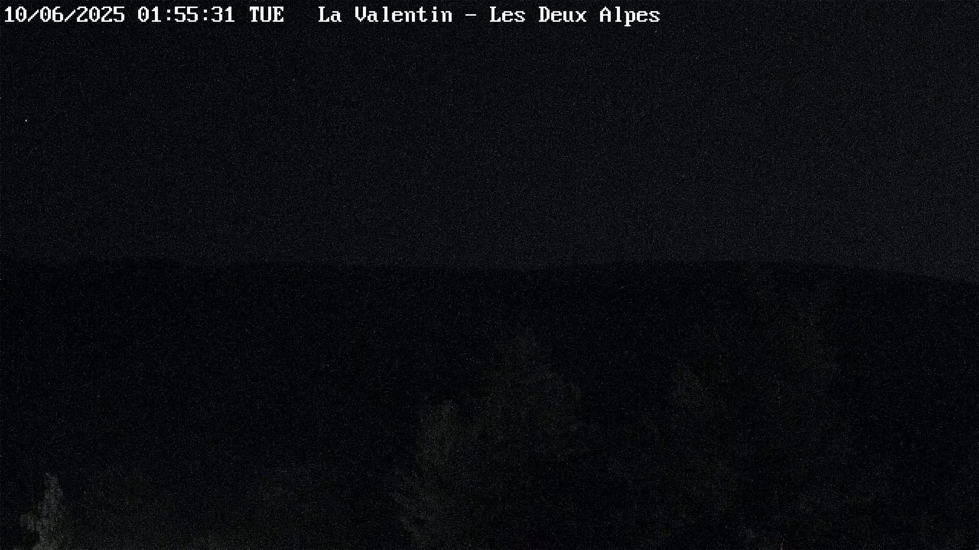 French Alps, Les deux Alpes Ski Slopes Live Cam - Grenoble, Isere, Auvergne-Rhone-Alpes, France