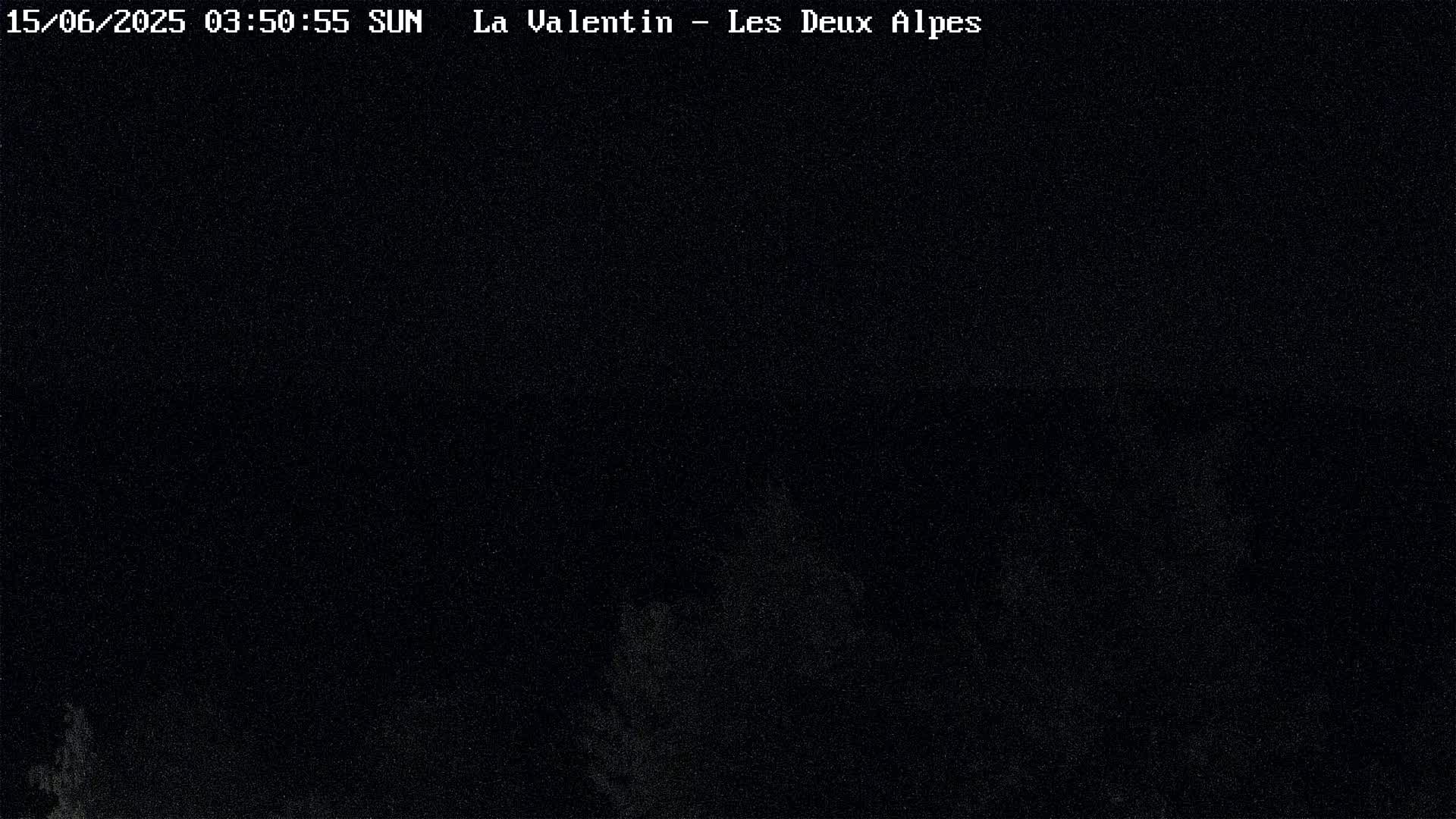French Alps, Les deux Alpes Ski Slopes Live Cam - Grenoble, Isere, Auvergne-Rhone-Alpes, France