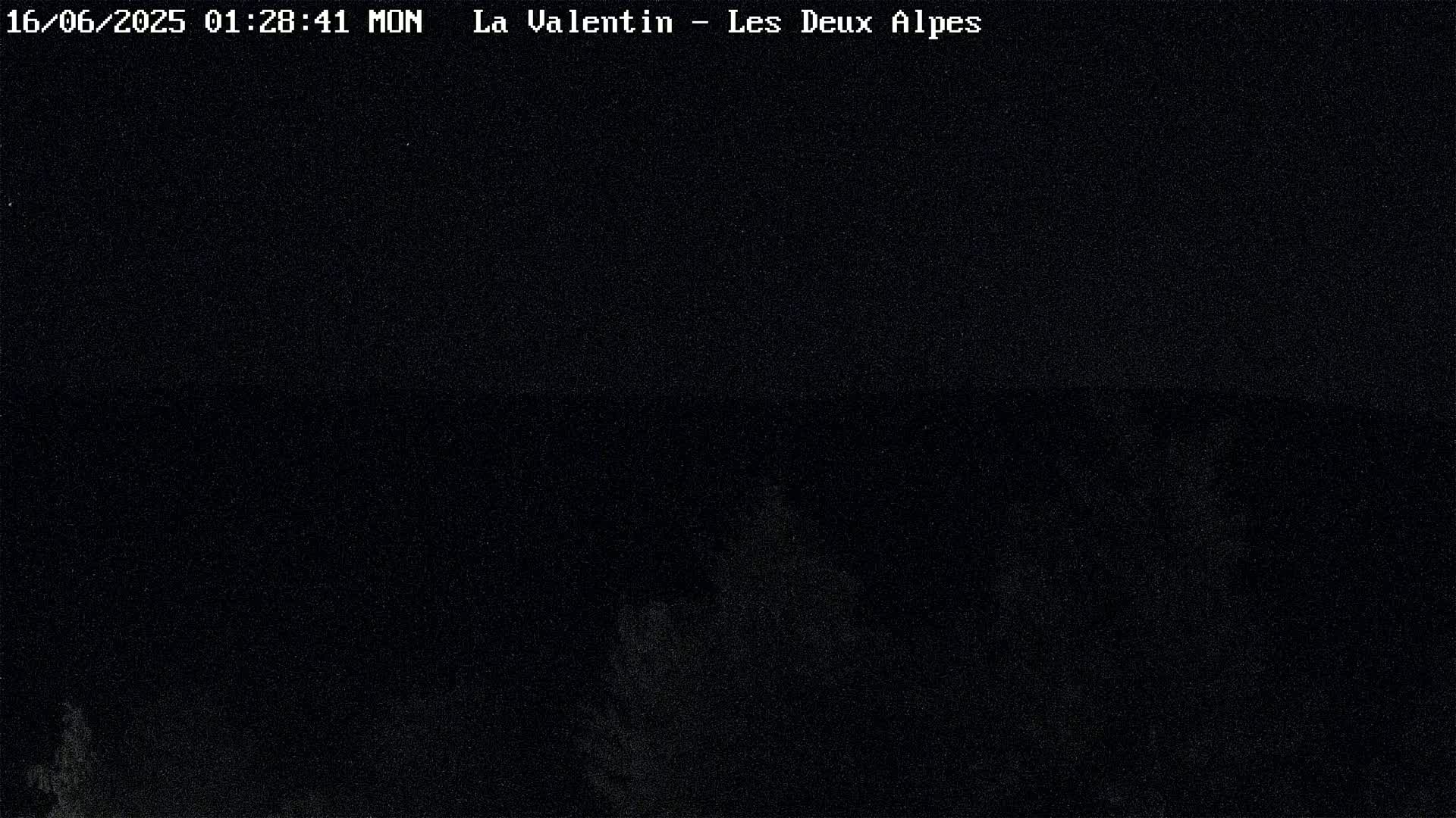 French Alps, Les deux Alpes Ski Slopes Live Cam - Grenoble, Isere, Auvergne-Rhone-Alpes, France