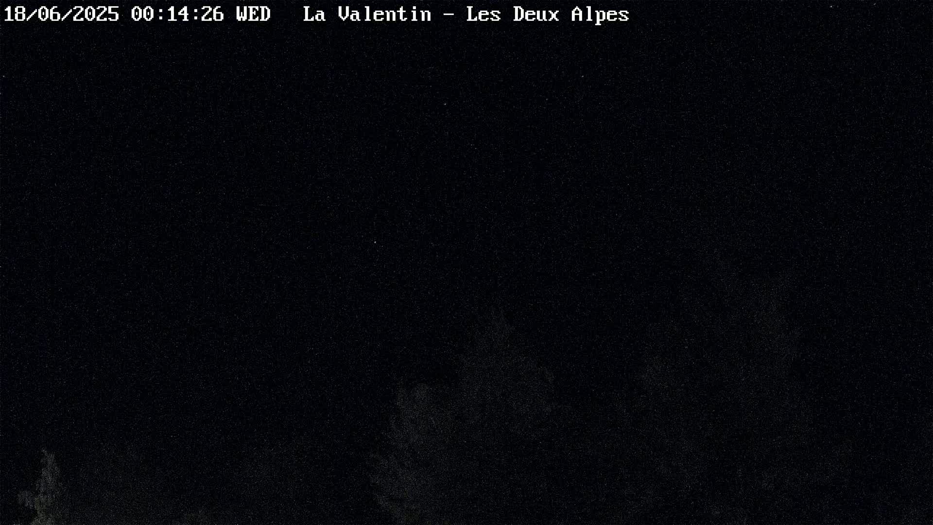 French Alps, Les deux Alpes Ski Slopes Live Cam - Grenoble, Isere, Auvergne-Rhone-Alpes, France