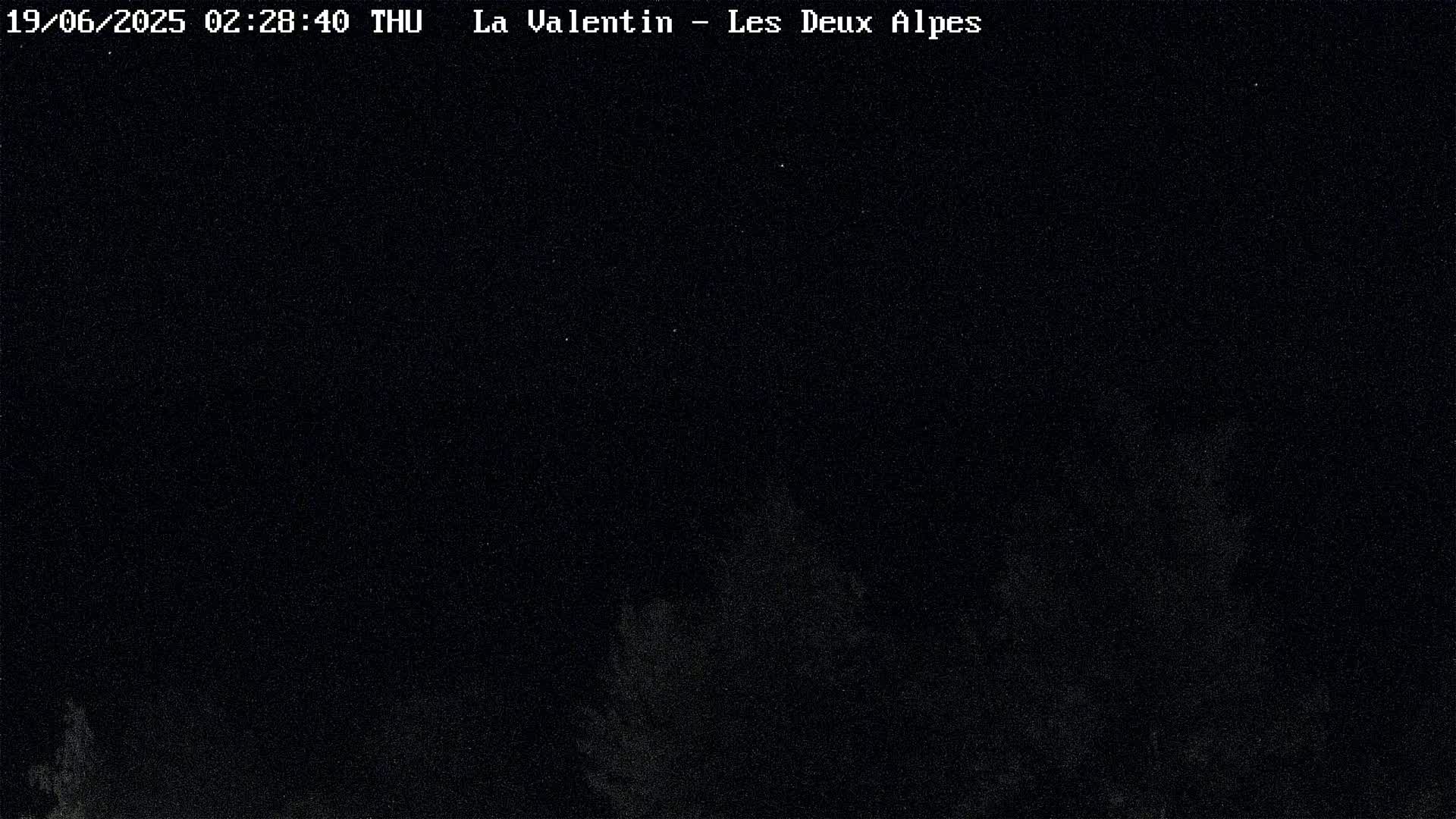 French Alps, Les deux Alpes Ski Slopes Live Cam - Grenoble, Isere, Auvergne-Rhone-Alpes, France