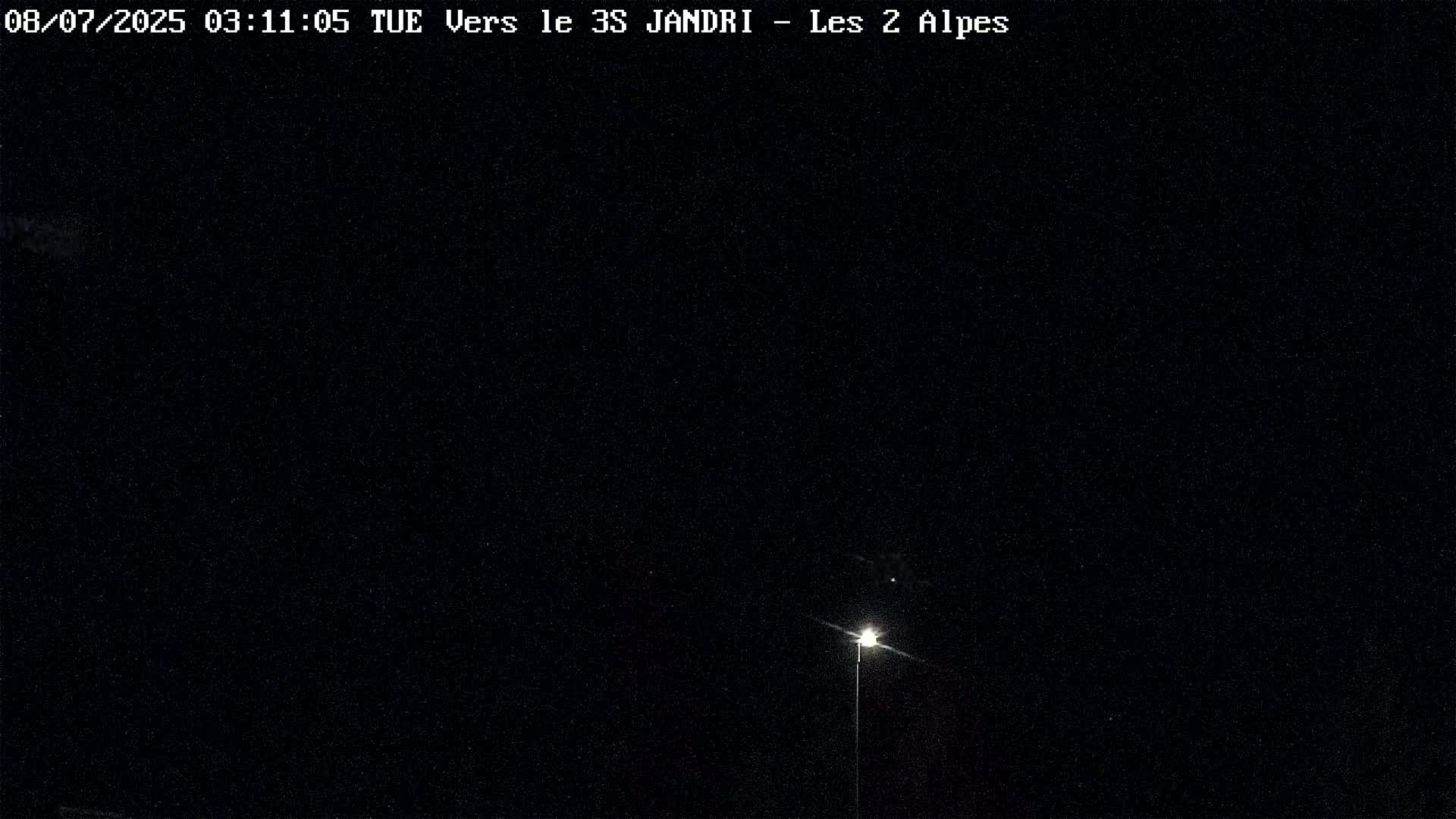 French Alps, Les deux Alpes Ski Slopes Live Cam - Grenoble, Isere, Auvergne-Rhone-Alpes, France