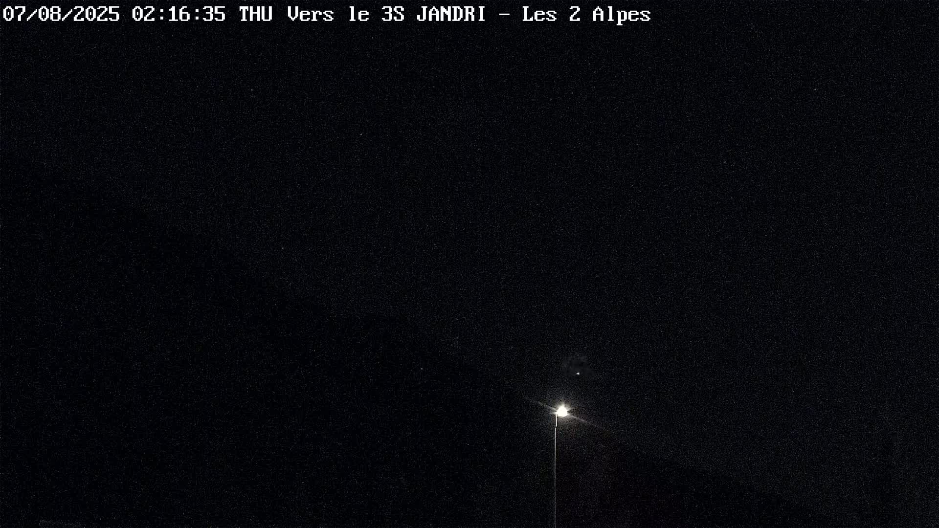 French Alps, Les deux Alpes Ski Slopes Live Cam - Grenoble, Isere, Auvergne-Rhone-Alpes, France