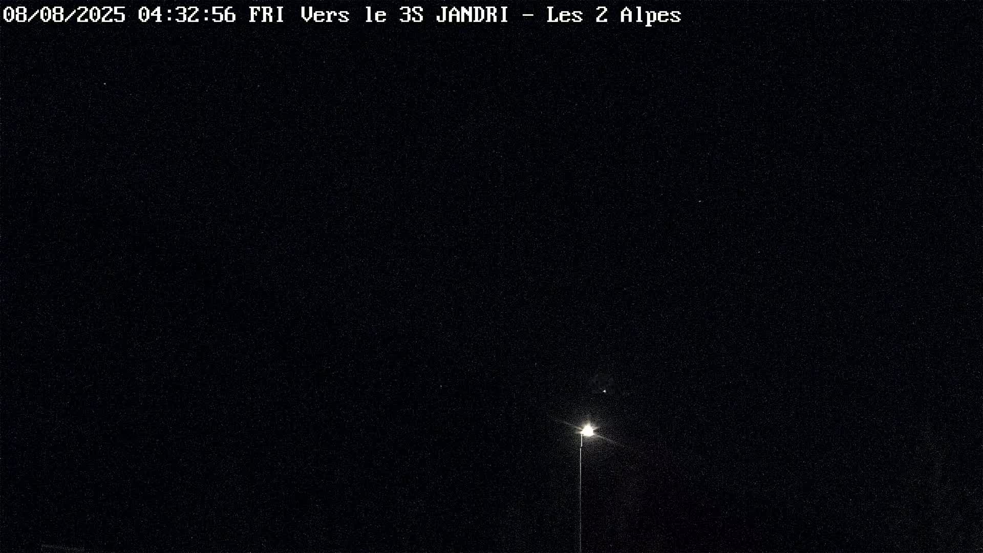 French Alps, Les deux Alpes Ski Slopes Live Cam - Grenoble, Isere, Auvergne-Rhone-Alpes, France