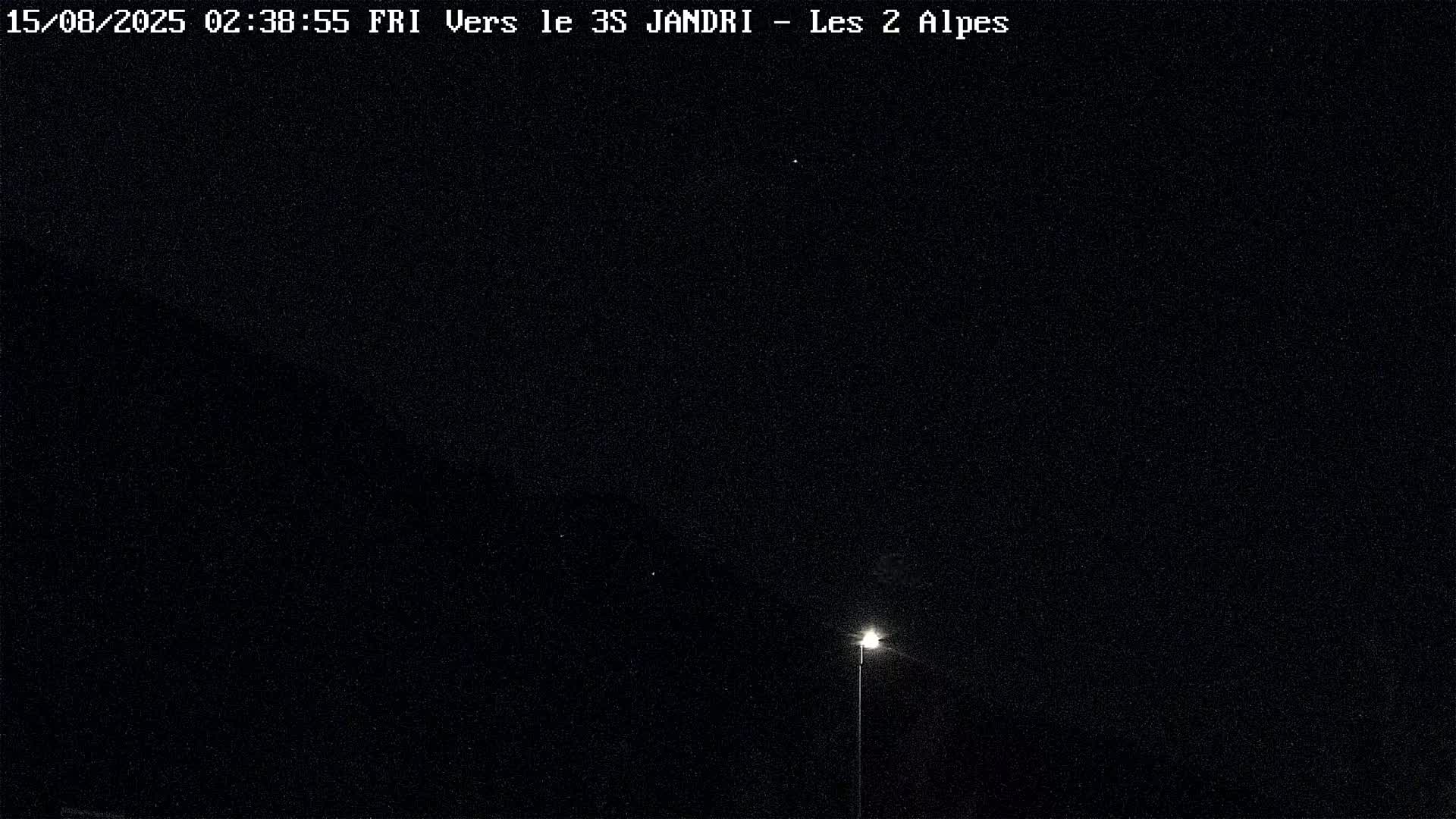 French Alps, Les deux Alpes Ski Slopes Live Cam - Grenoble, Isere, Auvergne-Rhone-Alpes, France