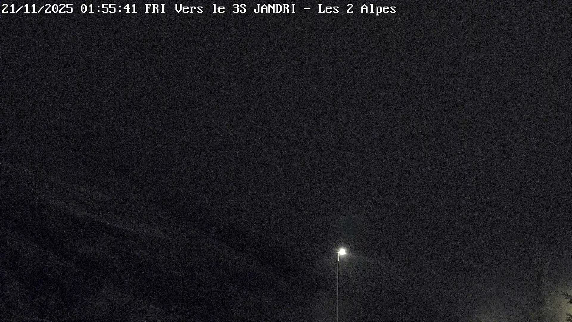 French Alps, Les deux Alpes Ski Slopes Live Cam - Grenoble, Isere, Auvergne-Rhone-Alpes, France
