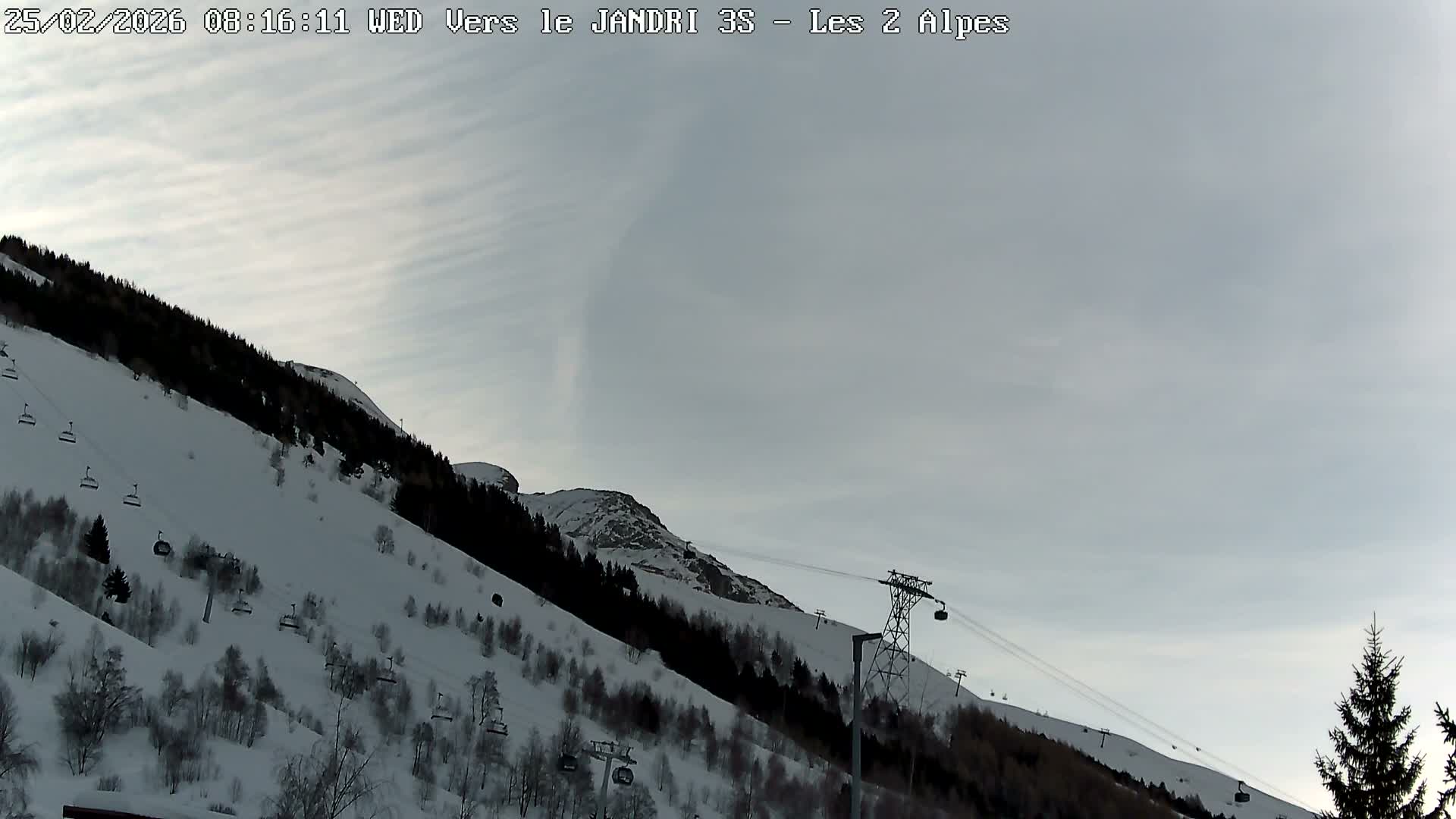 French Alps, Les deux Alpes Ski Slopes Live Cam - Grenoble, Isere, Auvergne-Rhone-Alpes, France