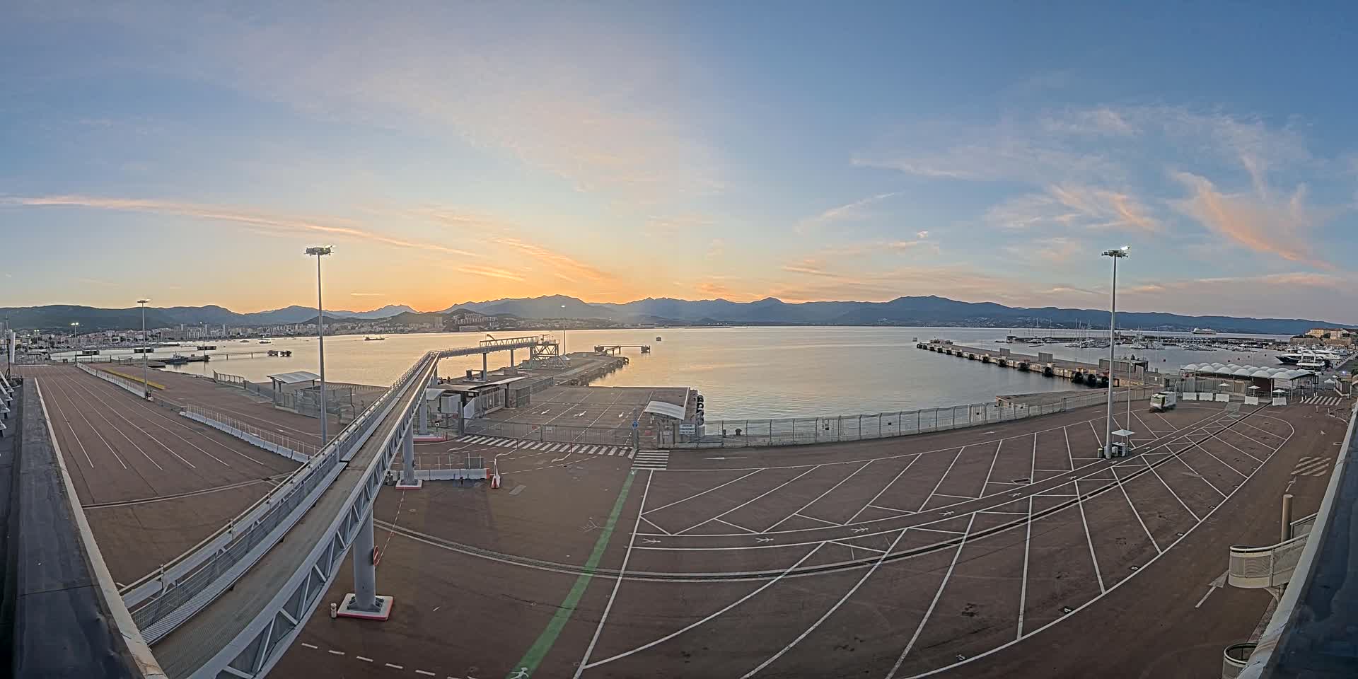 Port de Commerce d'Ajaccio Port Live Cam - Ajaccio, Corse-du-Sud, Corse , France