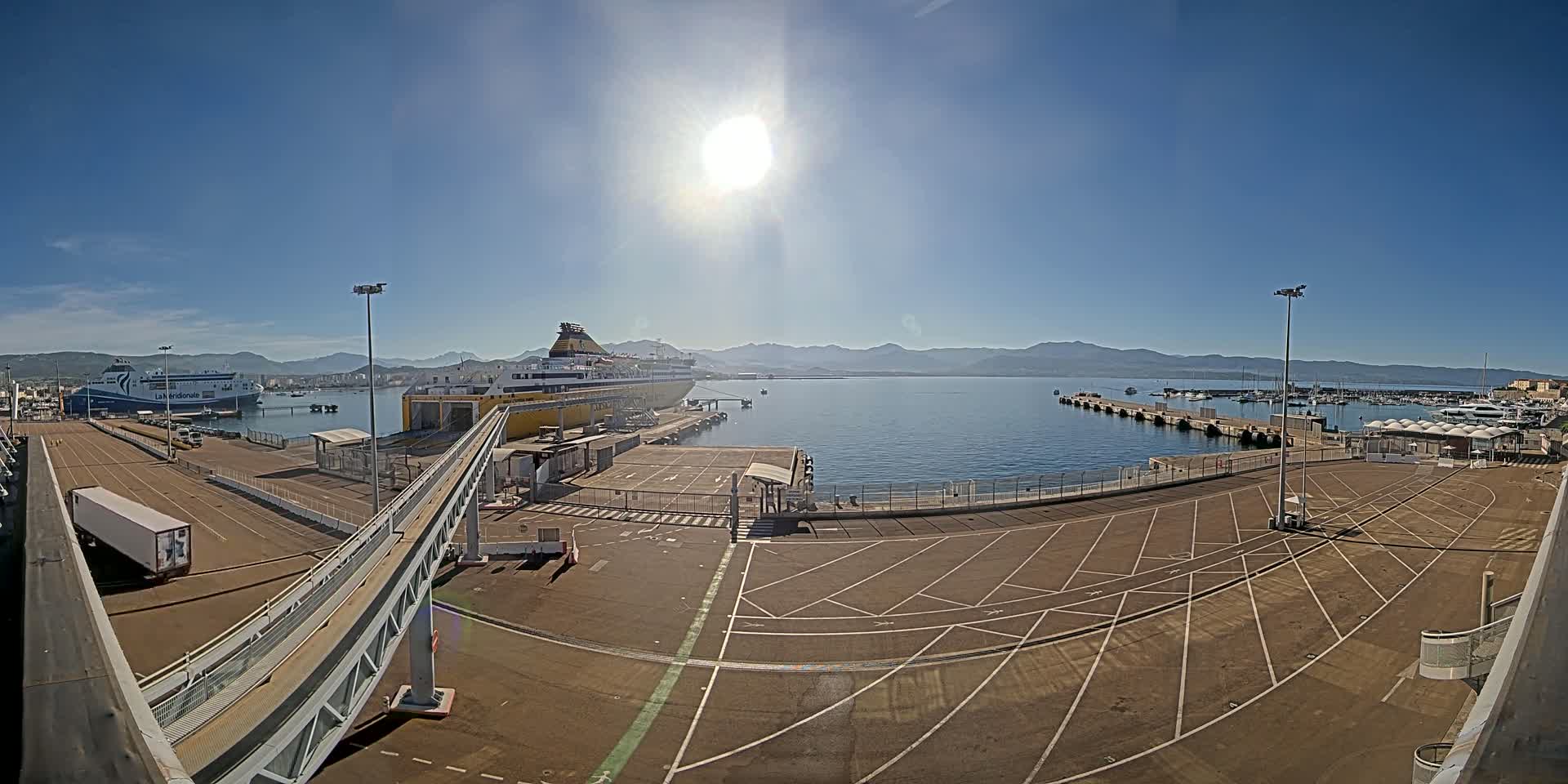 Port de Commerce d'Ajaccio Port Live Cam - Ajaccio, Corse-du-Sud, Corse , France