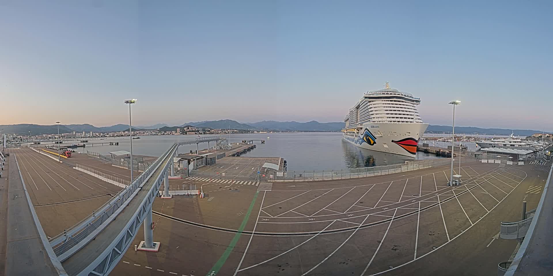Port de Commerce d'Ajaccio Port Live Cam - Ajaccio, Corse-du-Sud, Corse , France