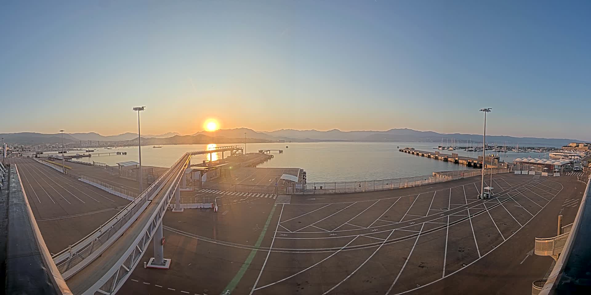 Port de Commerce d'Ajaccio Port Live Cam - Ajaccio, Corse-du-Sud, Corse , France
