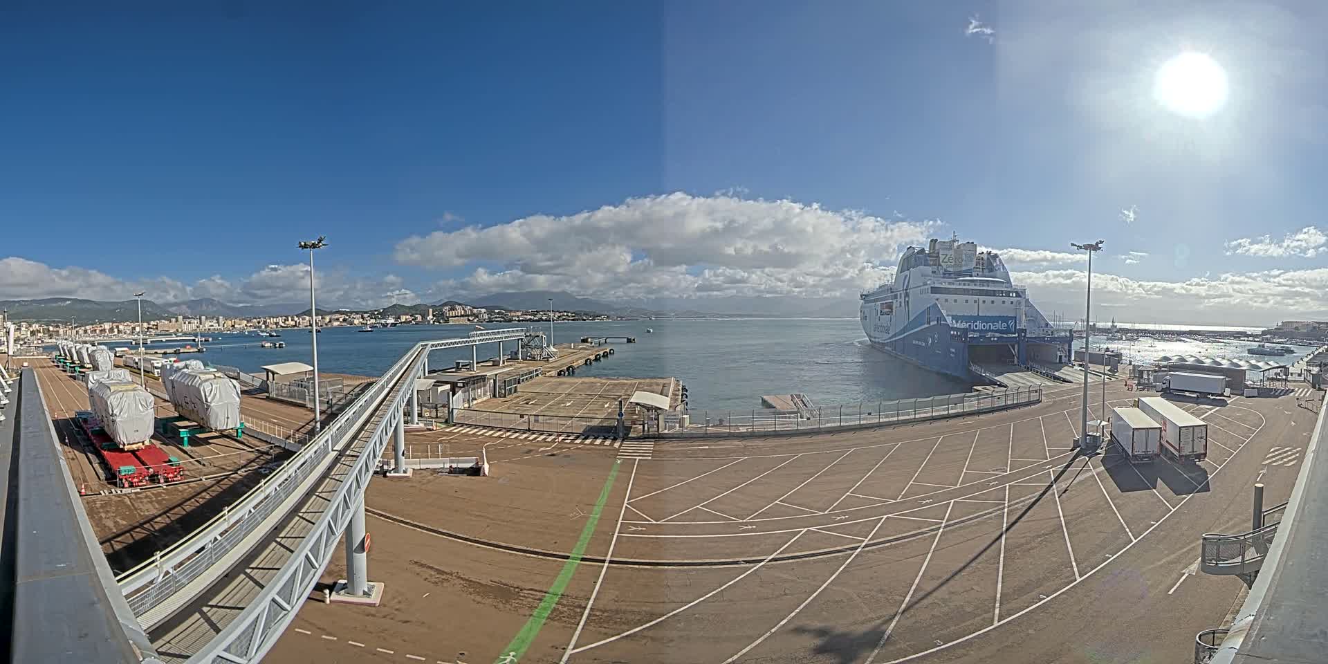 Port de Commerce d'Ajaccio Port Live Cam - Ajaccio, Corse-du-Sud, Corse , France