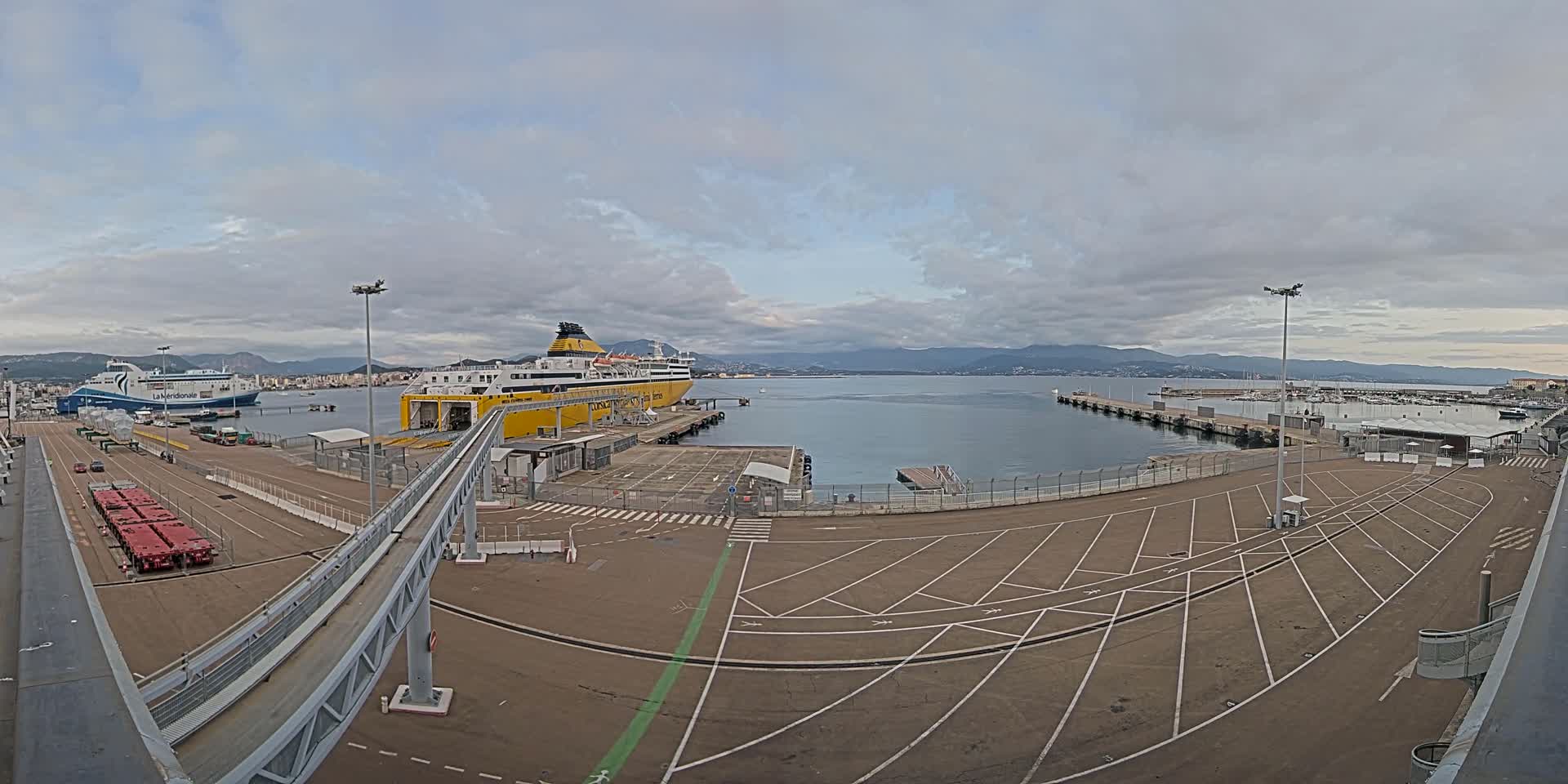 Port de Commerce d'Ajaccio Port Live Cam - Ajaccio, Corse-du-Sud, Corse , France