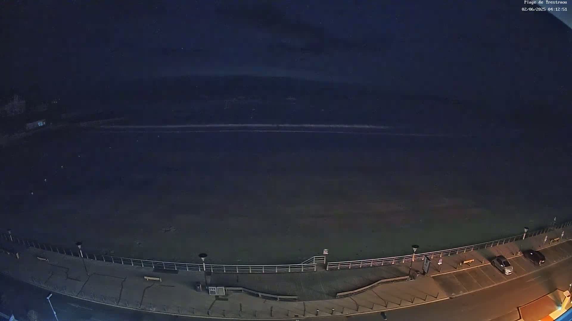 Perros-Guirec, Plage de Trestaou Beach Live Cam - Lannion, Cotes-d'Armor, Bretagne, France
