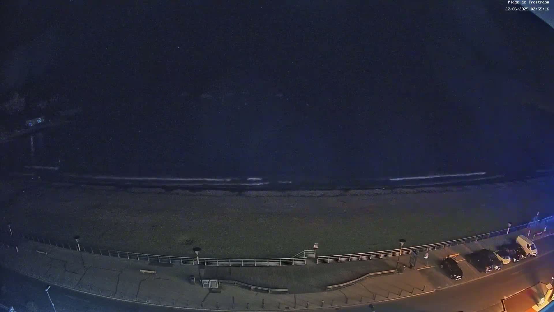 Perros-Guirec, Plage de Trestaou Beach Live Cam - Lannion, Cotes-d'Armor, Bretagne, France