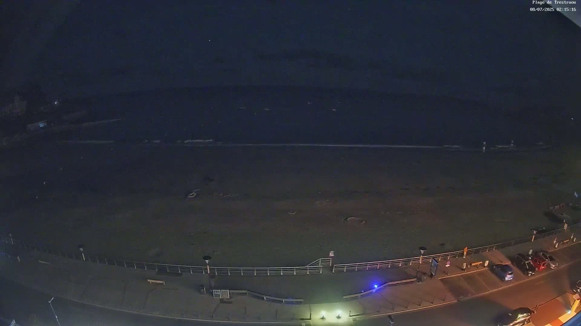 Perros-Guirec, Plage de Trestaou Beach Live Cam - Lannion, Cotes-d'Armor, Bretagne, France