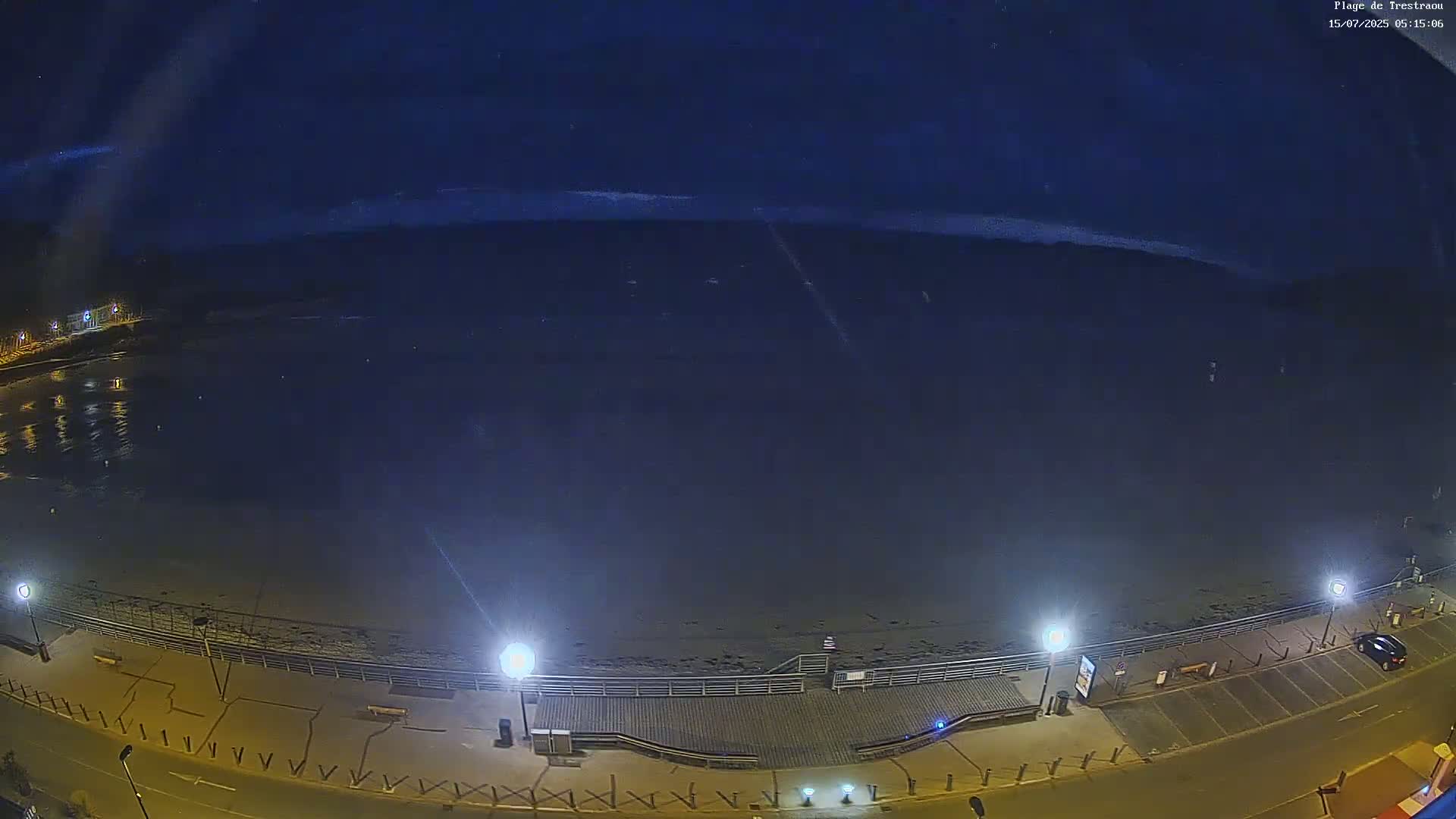 Perros-Guirec, Plage de Trestaou Beach Live Cam - Lannion, Cotes-d'Armor, Bretagne, France