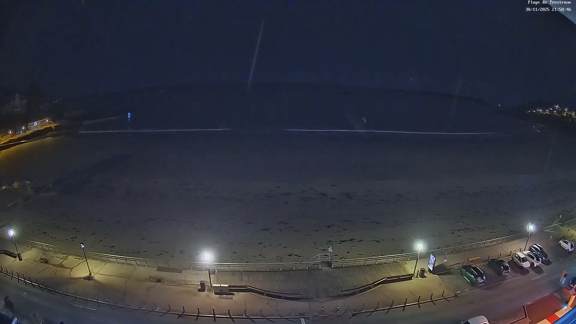 Perros-Guirec, Plage de Trestaou Beach Live Cam - Lannion, Cotes-d'Armor, Bretagne, France