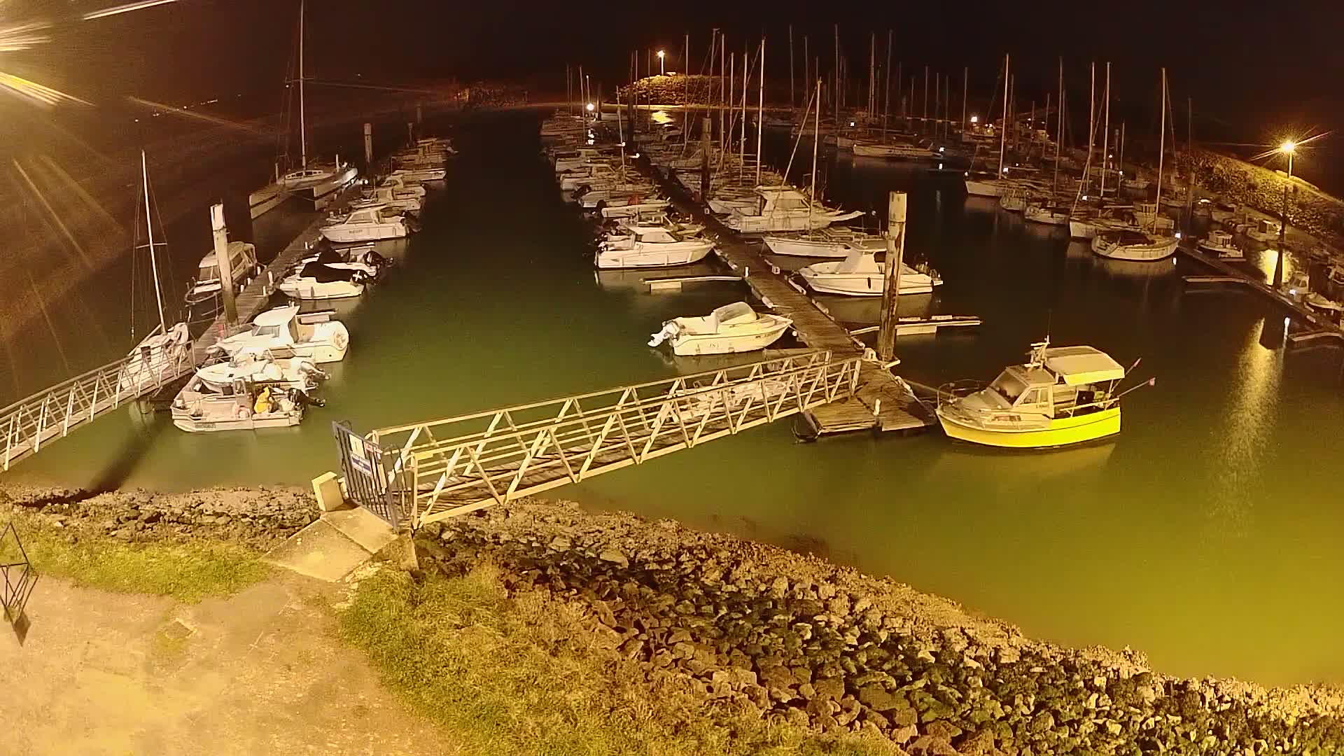 Oleron - Le Douhet Marine Live Cam - Rochefort, Charente-Maritime, Nouvelle-Aquitaine, France