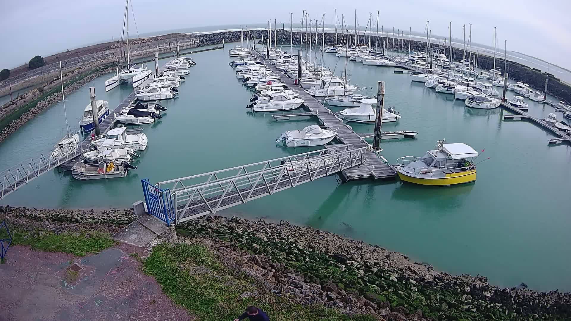 Oleron - Le Douhet Marine Live Cam - Rochefort, Charente-Maritime, Nouvelle-Aquitaine, France