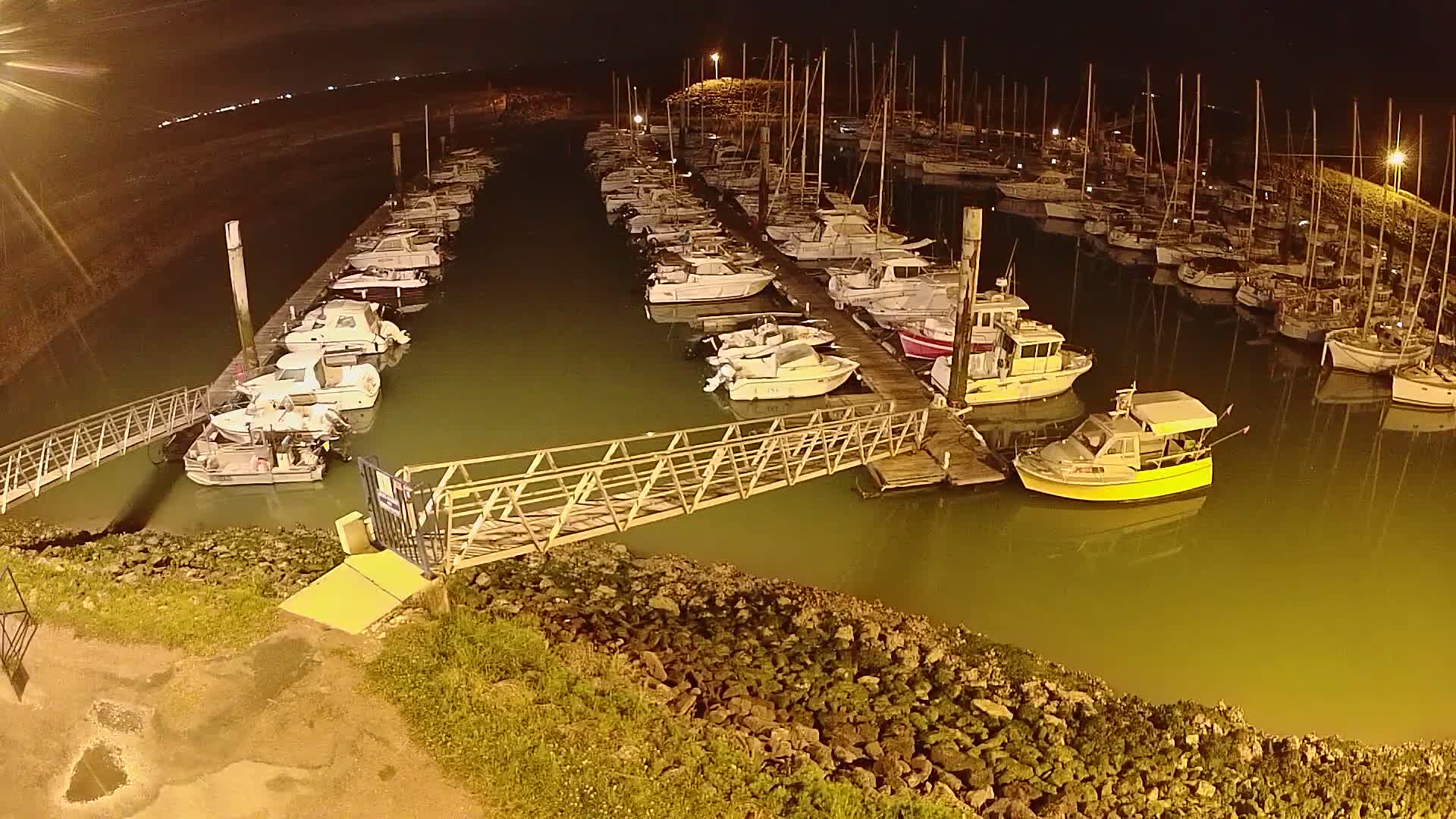 Oleron - Le Douhet Marine Live Cam - Rochefort, Charente-Maritime, Nouvelle-Aquitaine, France