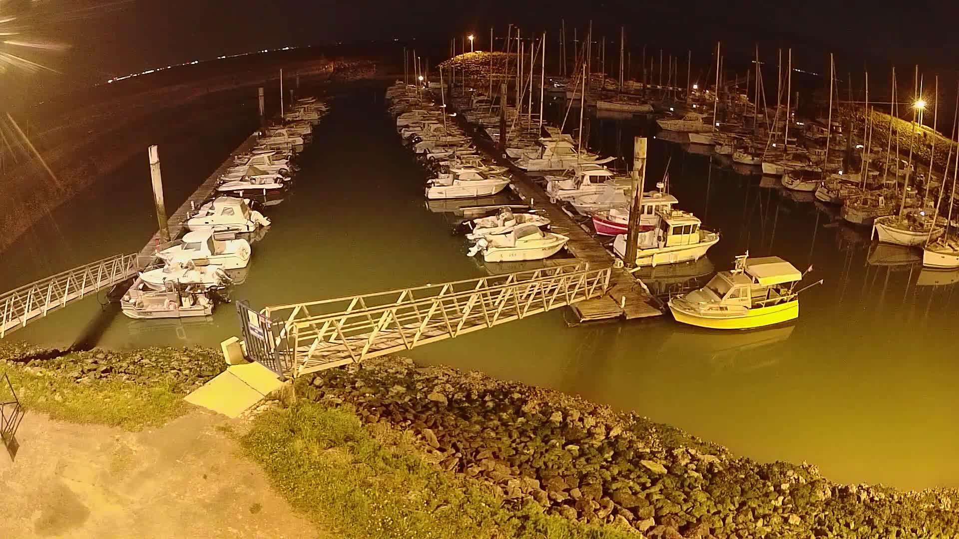 Oleron - Le Douhet Marine Live Cam - Rochefort, Charente-Maritime, Nouvelle-Aquitaine, France