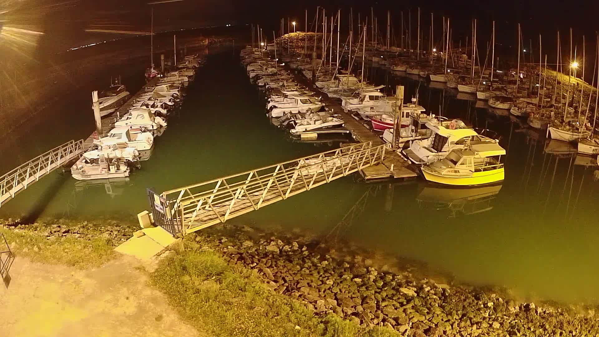 Oleron - Le Douhet Marine Live Cam - Rochefort, Charente-Maritime, Nouvelle-Aquitaine, France