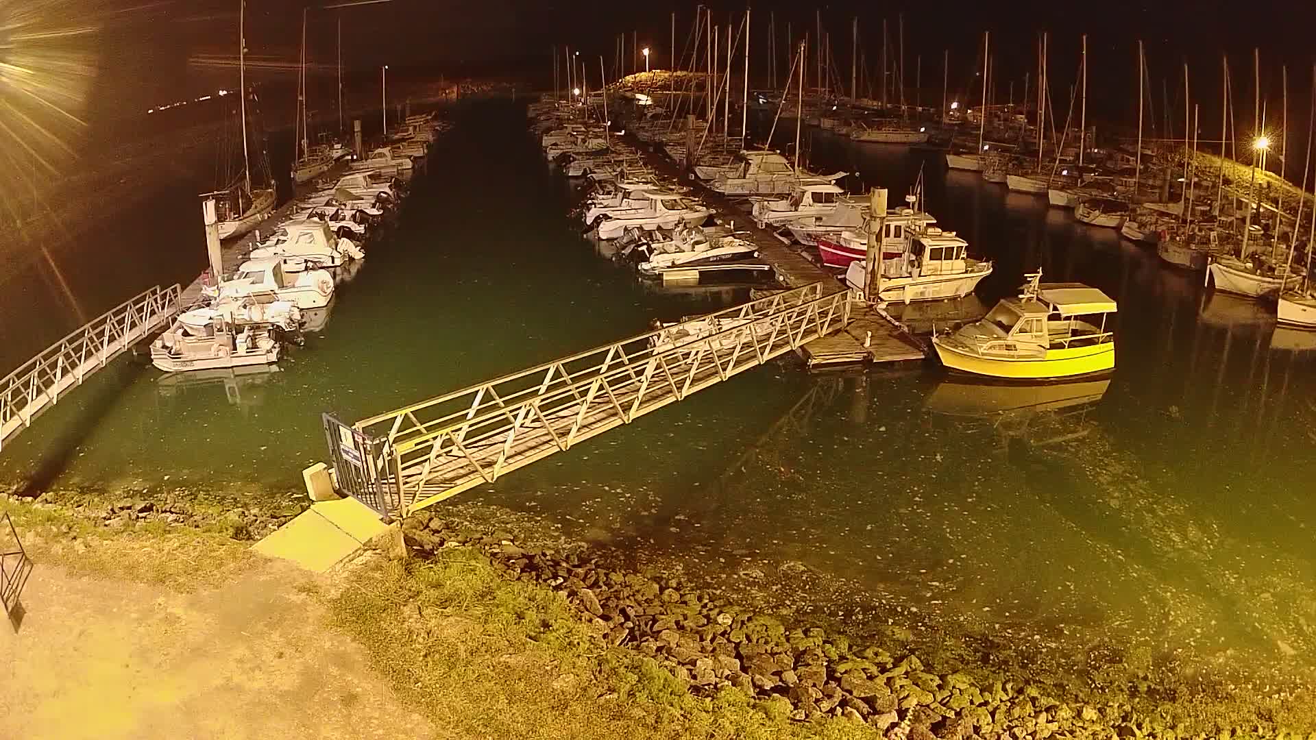 Oleron - Le Douhet Marine Live Cam - Rochefort, Charente-Maritime, Nouvelle-Aquitaine, France