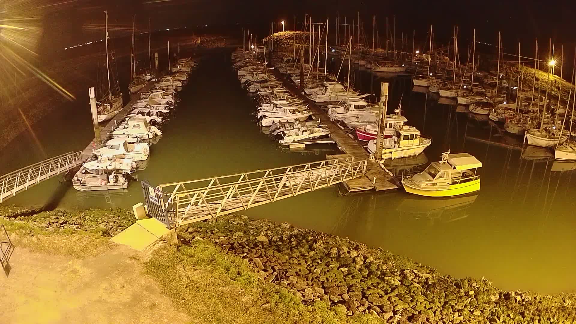 Oleron - Le Douhet Marine Live Cam - Rochefort, Charente-Maritime, Nouvelle-Aquitaine, France
