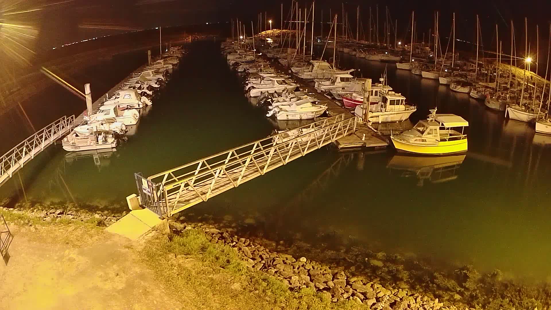 Oleron - Le Douhet Marine Live Cam - Rochefort, Charente-Maritime, Nouvelle-Aquitaine, France