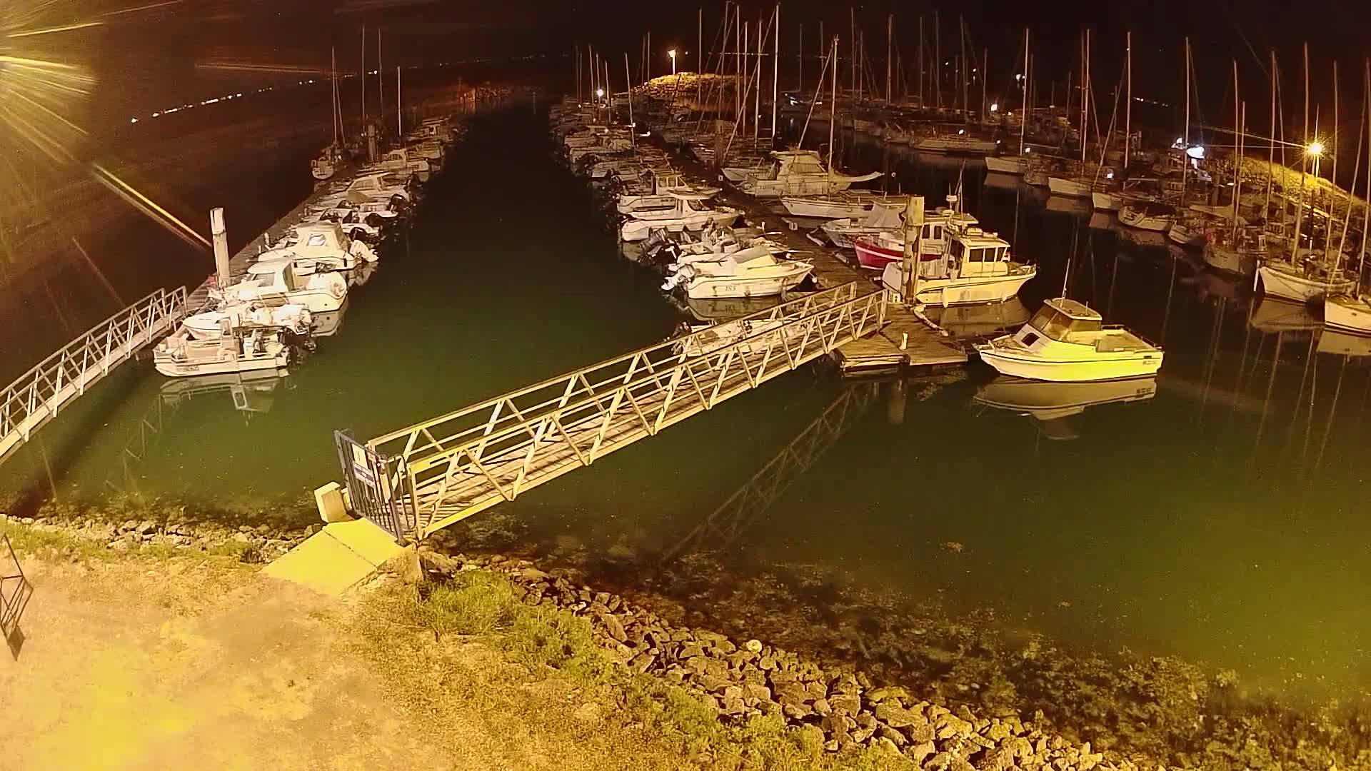 Oleron - Le Douhet Marine Live Cam - Rochefort, Charente-Maritime, Nouvelle-Aquitaine, France