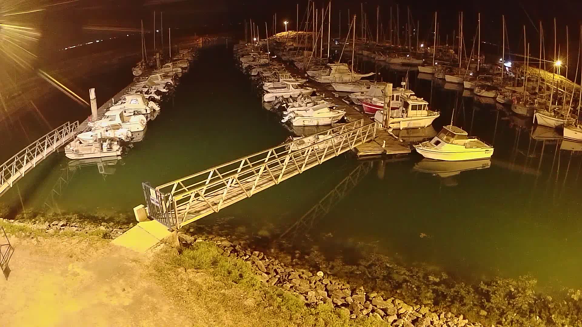 Oleron - Le Douhet Marine Live Cam - Rochefort, Charente-Maritime, Nouvelle-Aquitaine, France