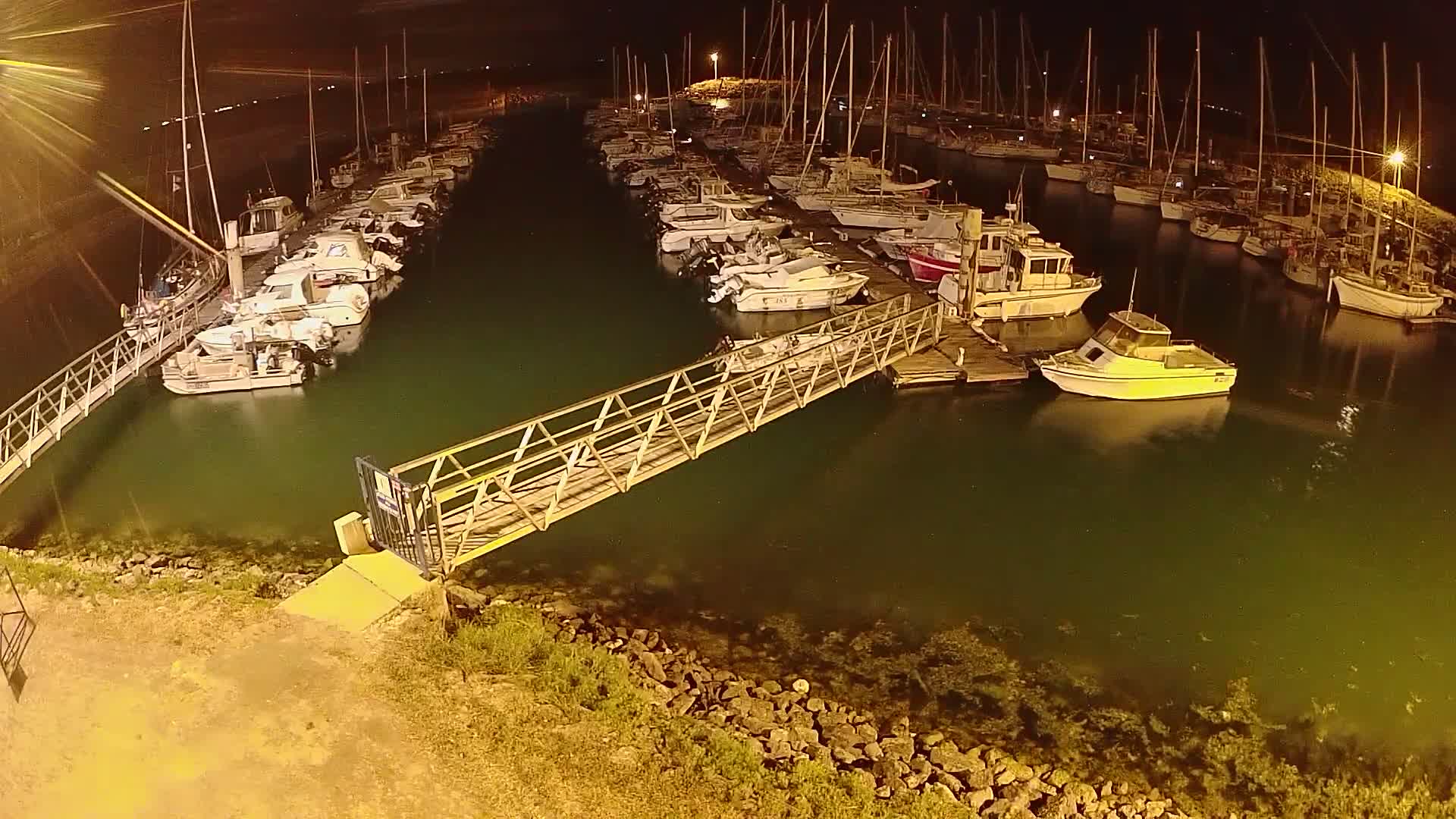 Oleron - Le Douhet Marine Live Cam - Rochefort, Charente-Maritime, Nouvelle-Aquitaine, France