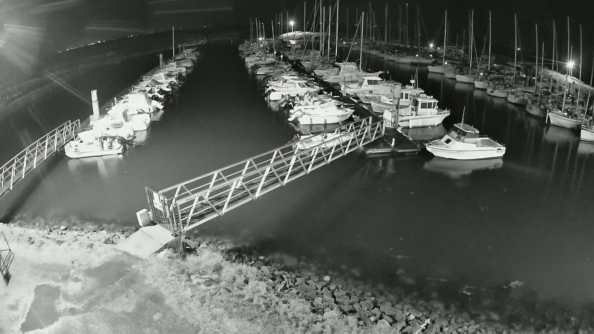 Oleron - Le Douhet Marine Live Cam - Rochefort, Charente-Maritime, Nouvelle-Aquitaine, France