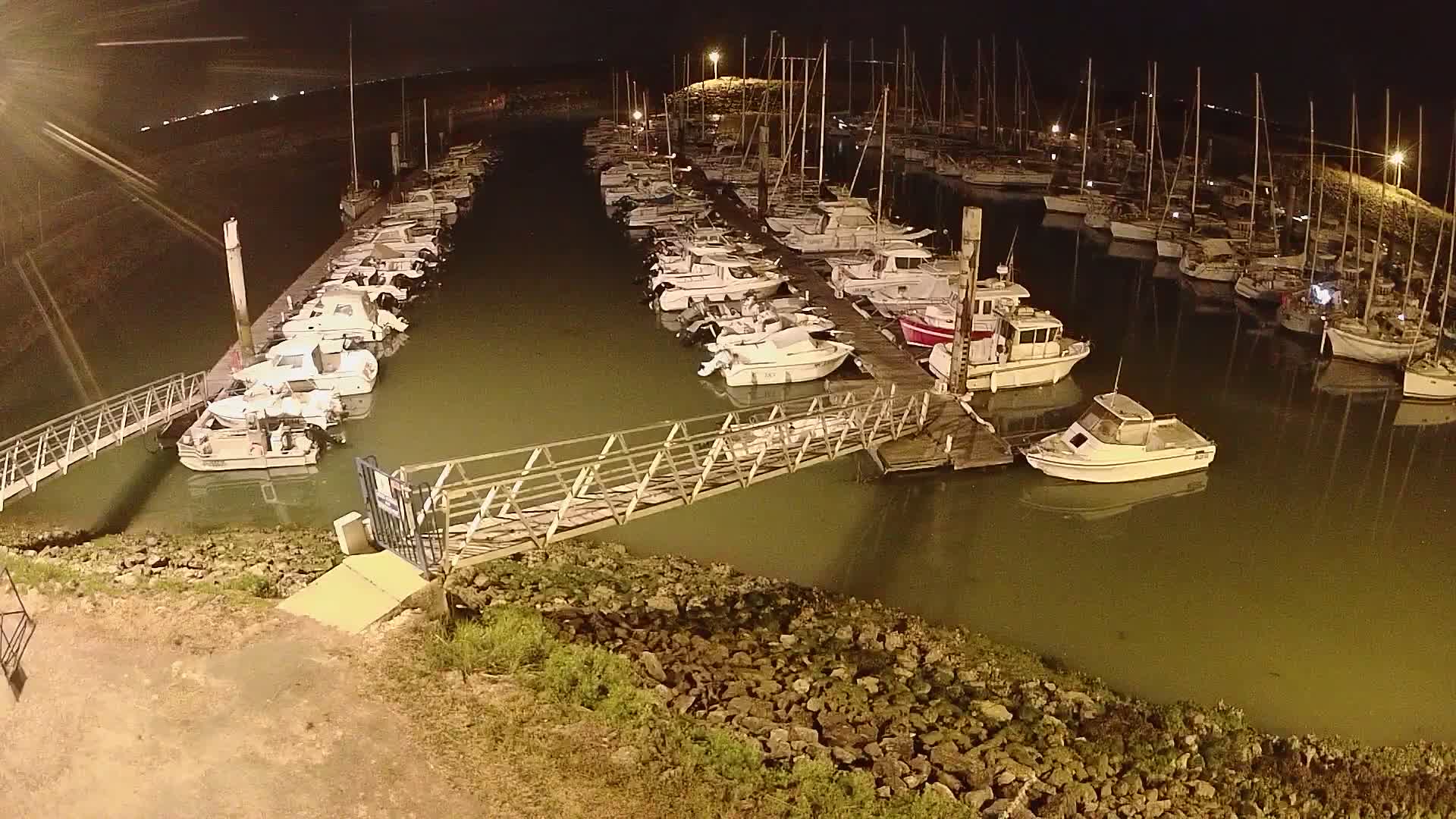 Oleron - Le Douhet Marine Live Cam - Rochefort, Charente-Maritime, Nouvelle-Aquitaine, France
