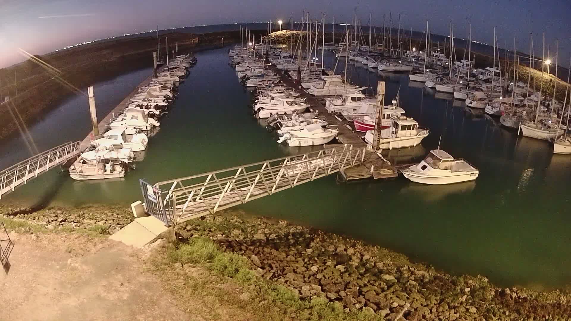 Oleron - Le Douhet Marine Live Cam - Rochefort, Charente-Maritime, Nouvelle-Aquitaine, France