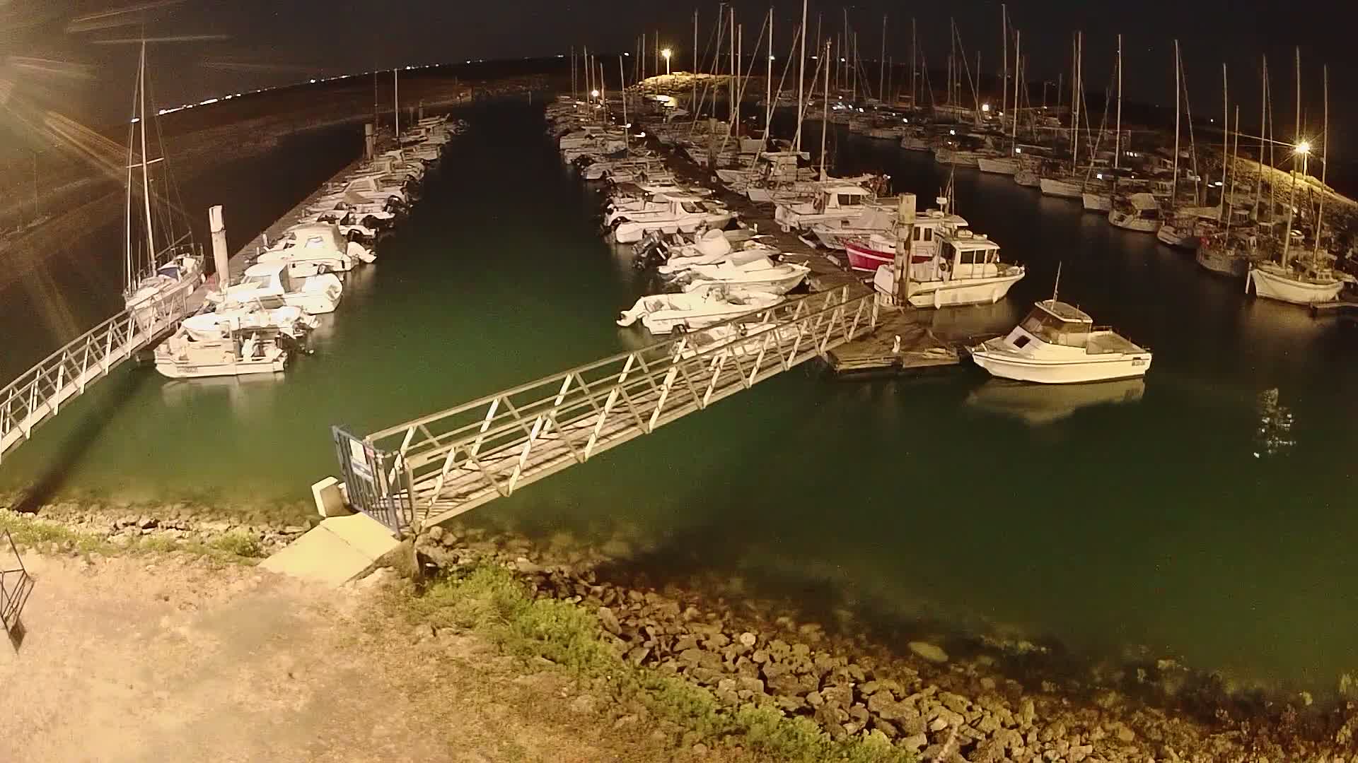 Oleron - Le Douhet Marine Live Cam - Rochefort, Charente-Maritime, Nouvelle-Aquitaine, France