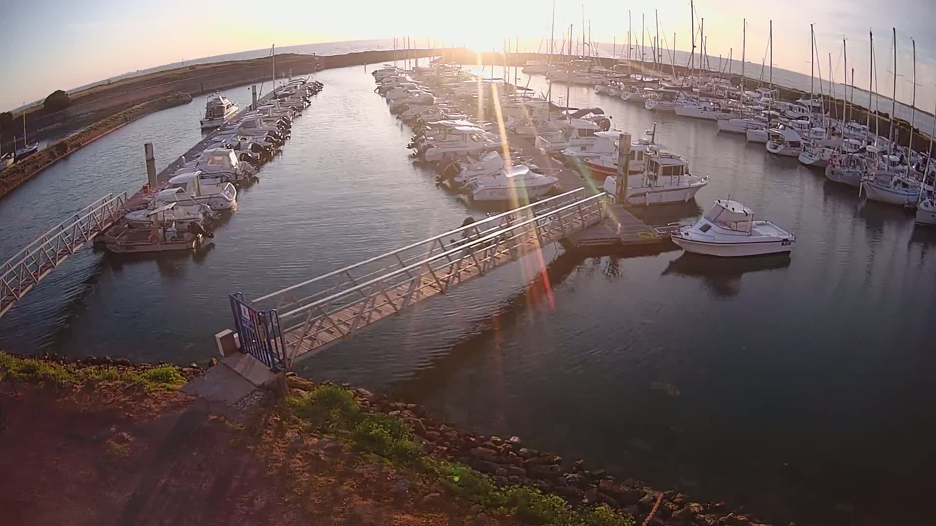 Oleron - Le Douhet Marine Live Cam - Rochefort, Charente-Maritime, Nouvelle-Aquitaine, France