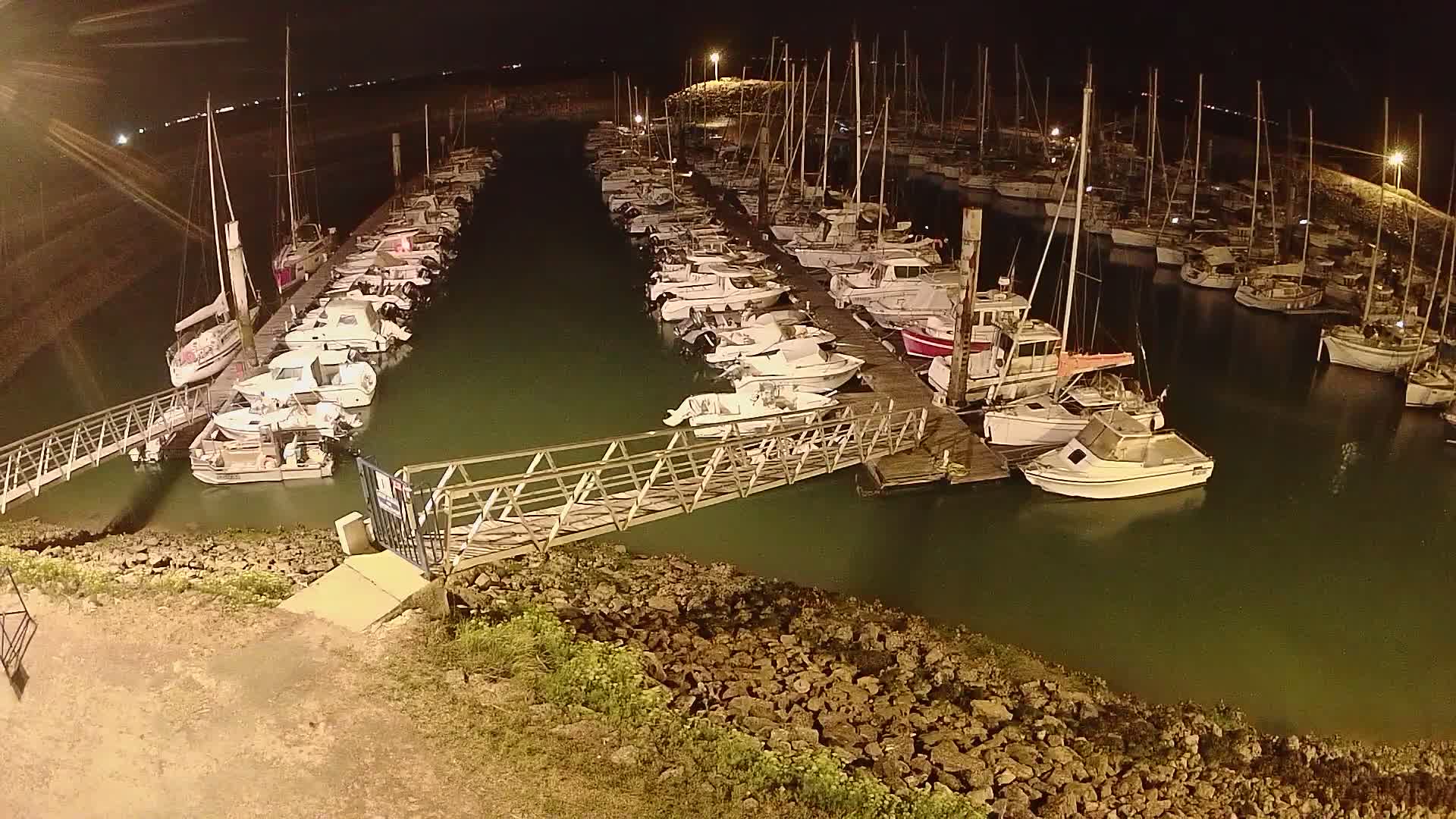 Oleron - Le Douhet Marine Live Cam - Rochefort, Charente-Maritime, Nouvelle-Aquitaine, France