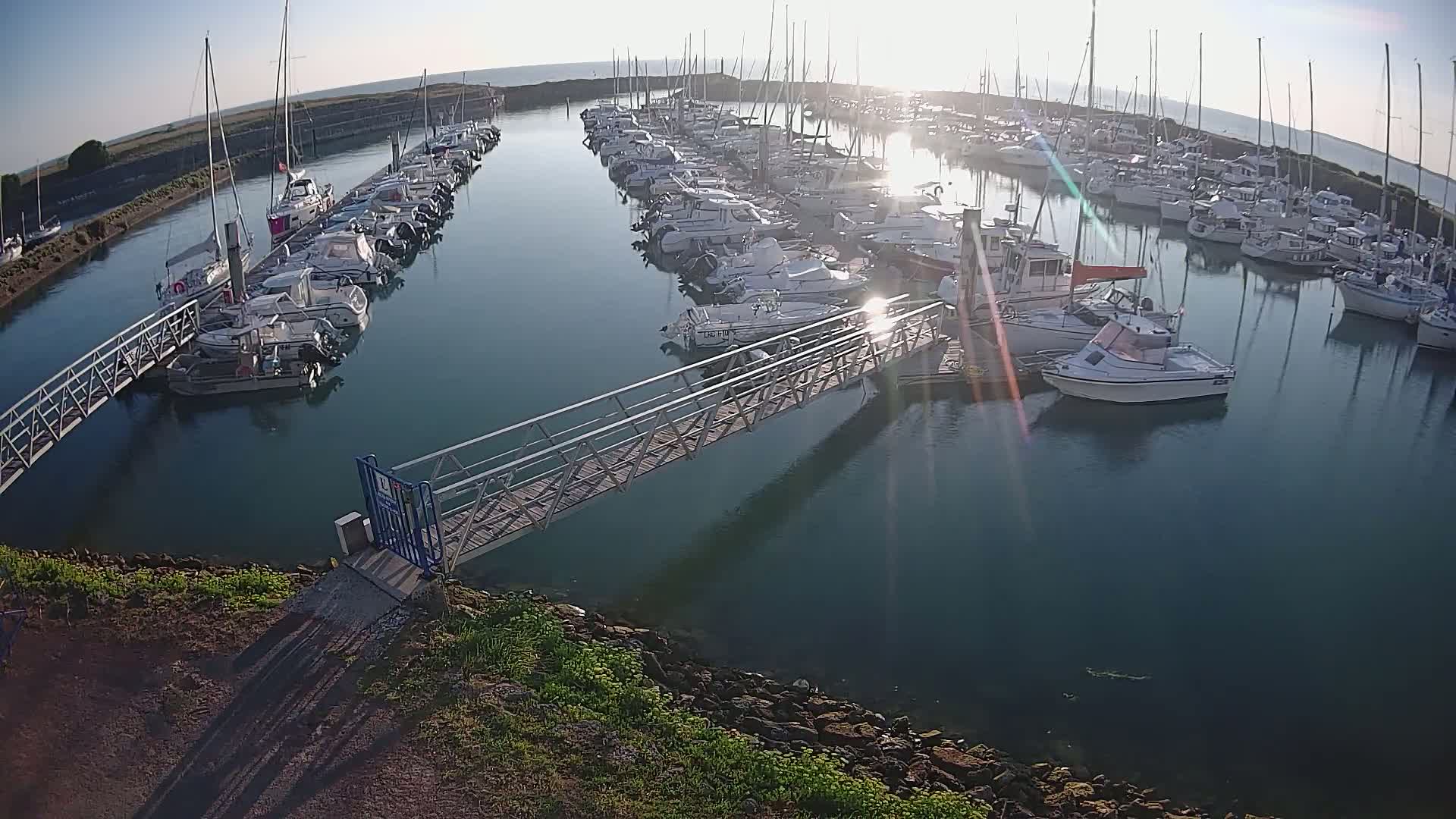 Oleron - Le Douhet Marine Live Cam - Rochefort, Charente-Maritime, Nouvelle-Aquitaine, France