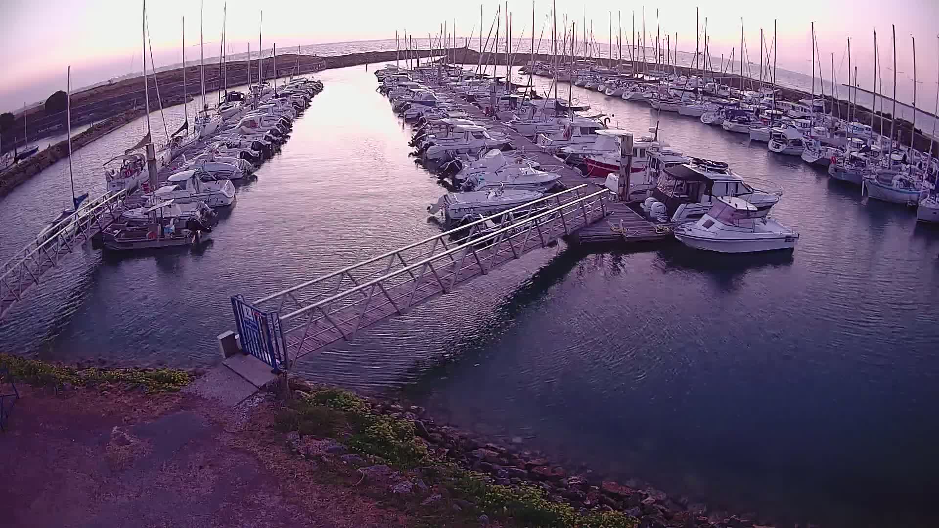 Oleron - Le Douhet Marine Live Cam - Rochefort, Charente-Maritime, Nouvelle-Aquitaine, France
