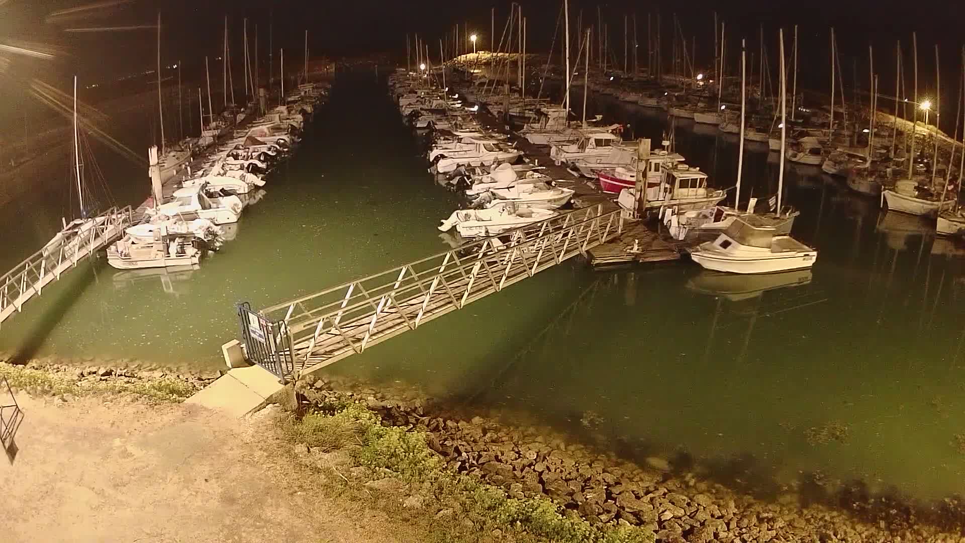 Oleron - Le Douhet Marine Live Cam - Rochefort, Charente-Maritime, Nouvelle-Aquitaine, France