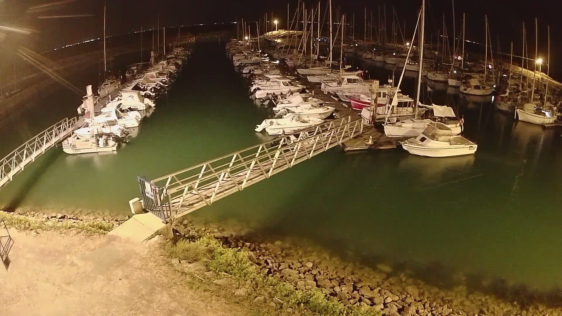 Oleron - Le Douhet Marine Live Cam - Rochefort, Charente-Maritime, Nouvelle-Aquitaine, France
