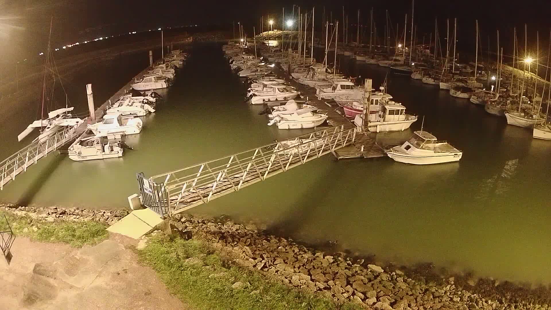 Oleron - Le Douhet Marine Live Cam - Rochefort, Charente-Maritime, Nouvelle-Aquitaine, France