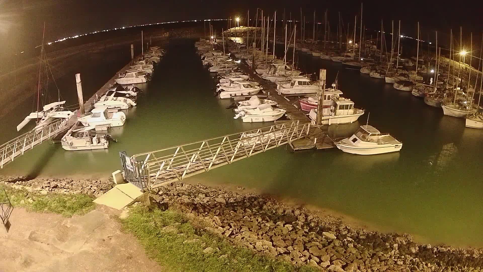 Oleron - Le Douhet Marine Live Cam - Rochefort, Charente-Maritime, Nouvelle-Aquitaine, France
