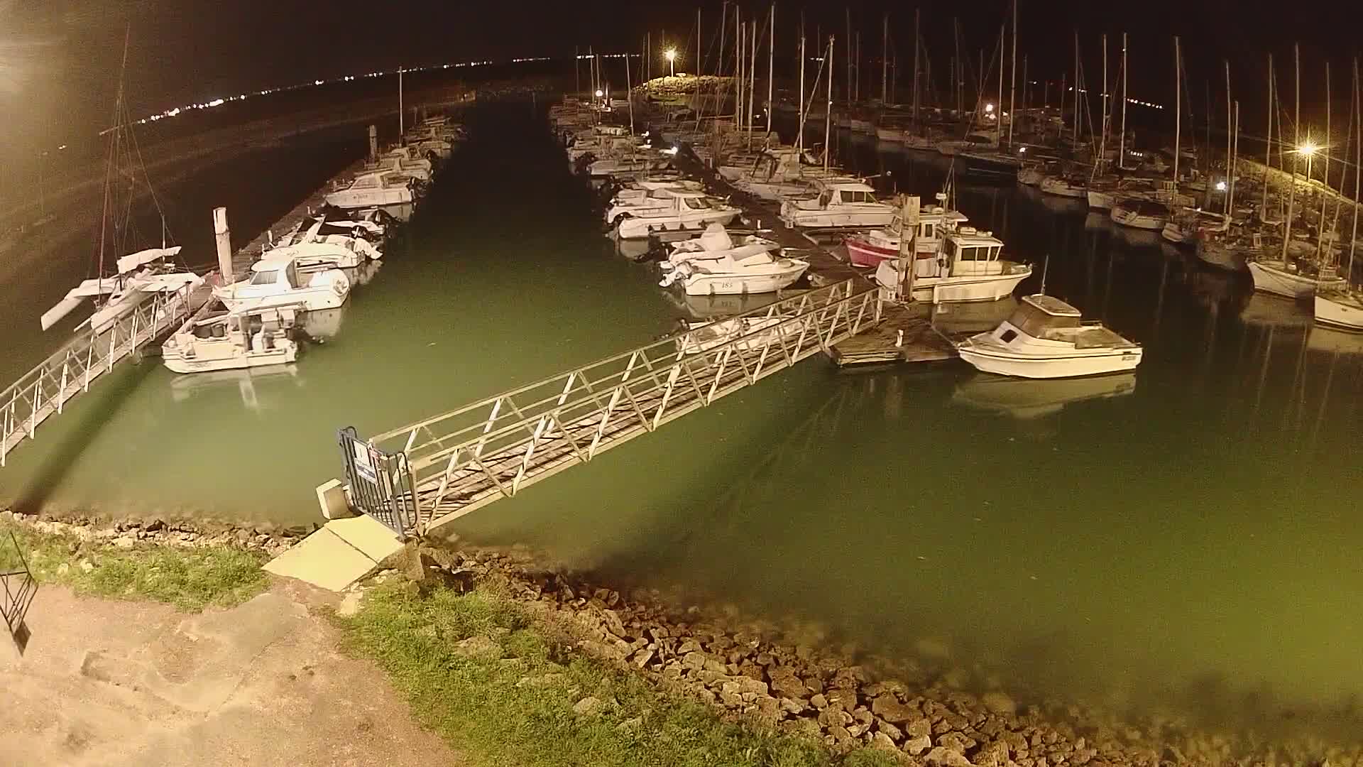 Oleron - Le Douhet Marine Live Cam - Rochefort, Charente-Maritime, Nouvelle-Aquitaine, France