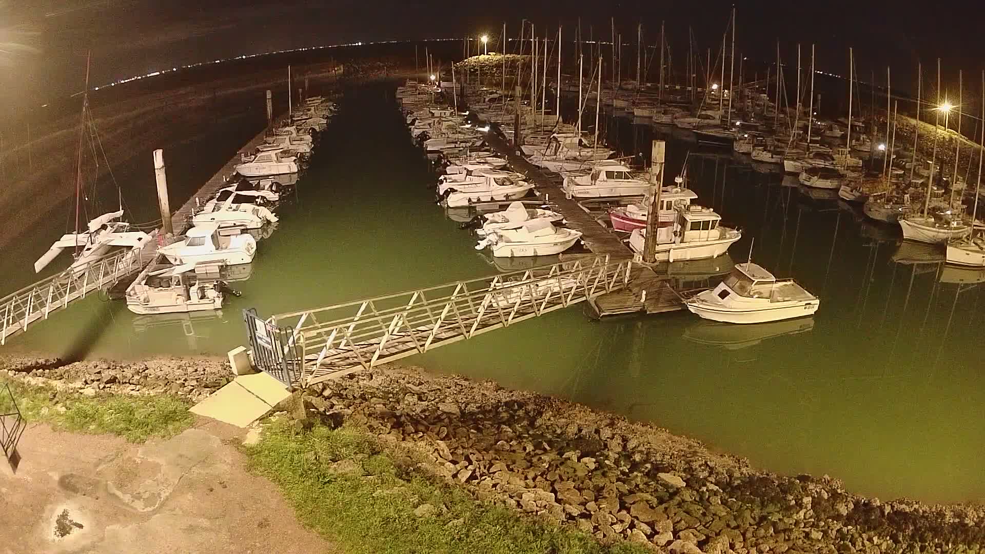 Oleron - Le Douhet Marine Live Cam - Rochefort, Charente-Maritime, Nouvelle-Aquitaine, France
