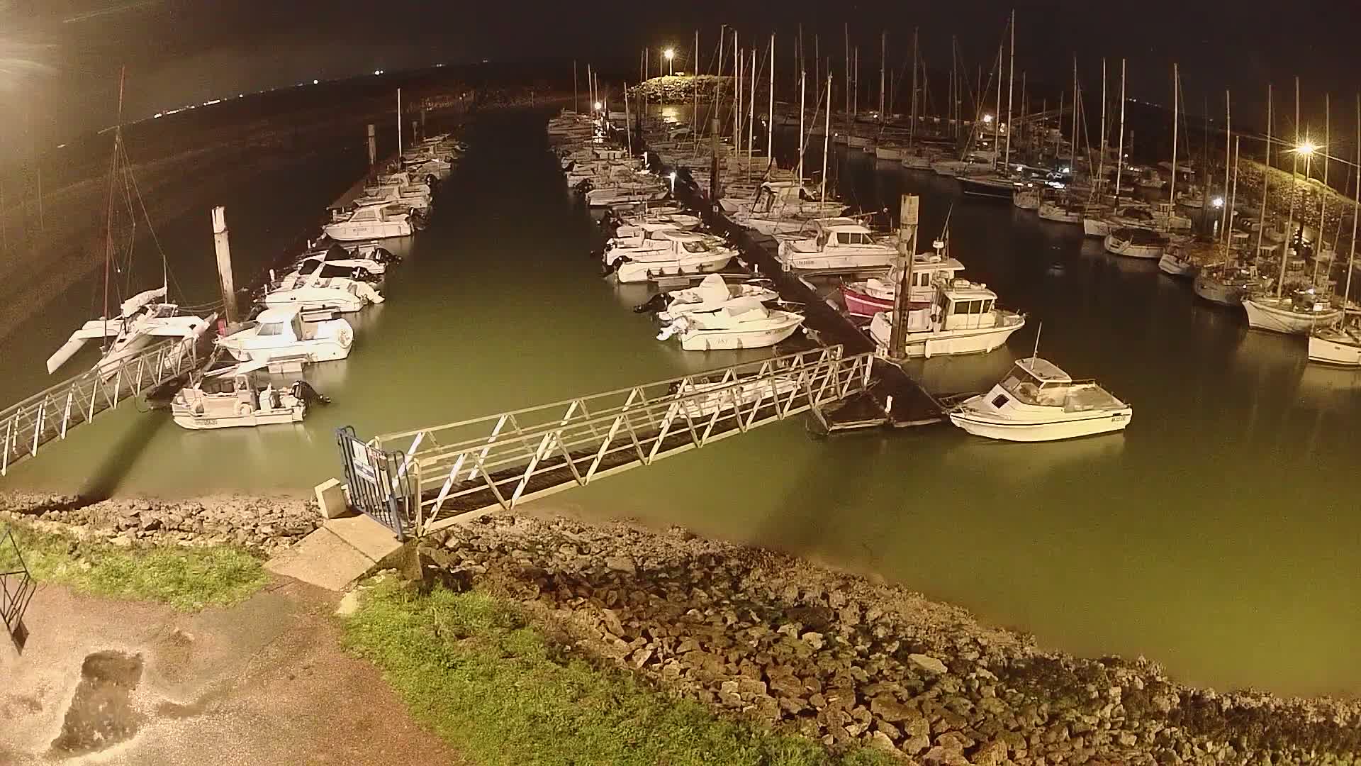 Oleron - Le Douhet Marine Live Cam - Rochefort, Charente-Maritime, Nouvelle-Aquitaine, France