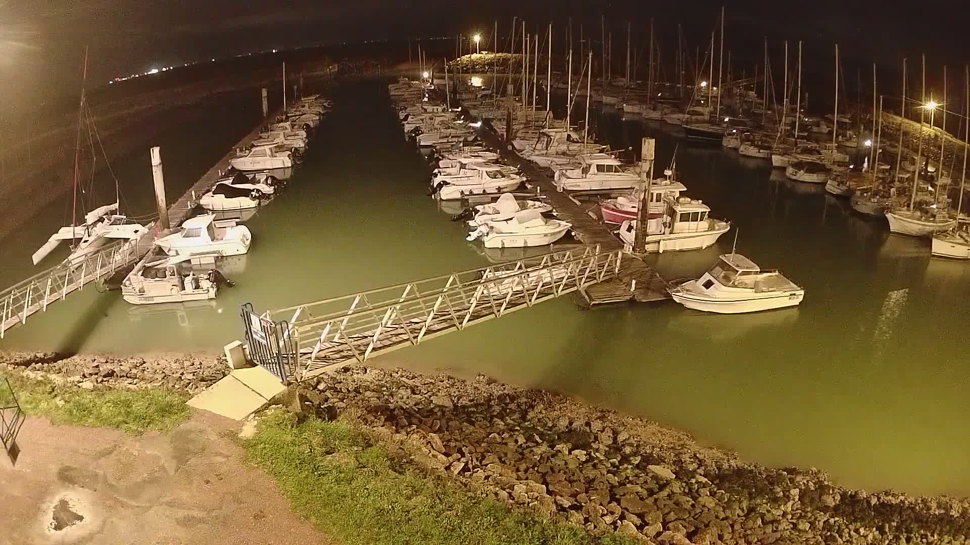 Oleron - Le Douhet Marine Live Cam - Rochefort, Charente-Maritime, Nouvelle-Aquitaine, France